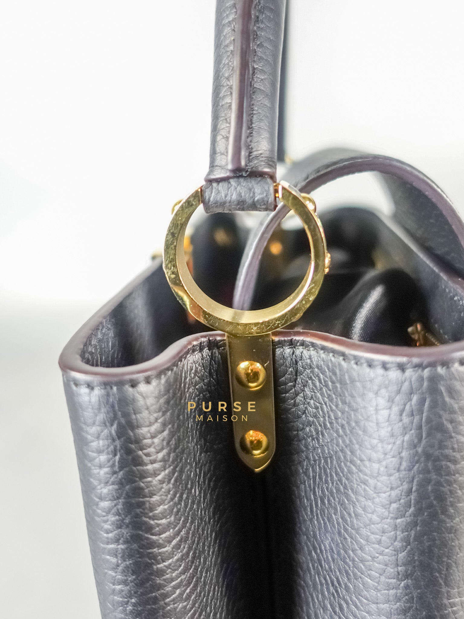Capucines BB Black Taurillon Leather | Purse Maison Luxury Bags Shop