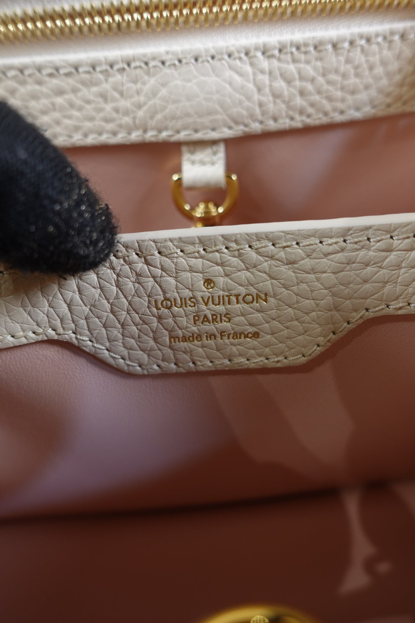 Capucines BB Gelato Vanilla Tonal Taurillon Leather (Microchip) | Purse Maison Luxury Bags Shop