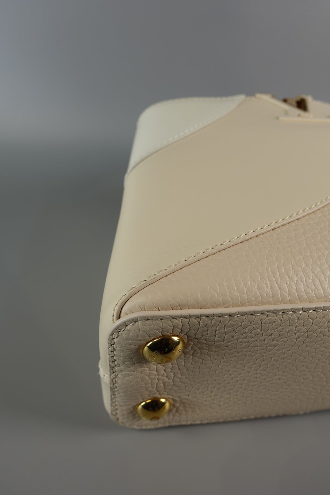 Capucines BB Gelato Vanilla Tonal Taurillon Leather (Microchip) | Purse Maison Luxury Bags Shop