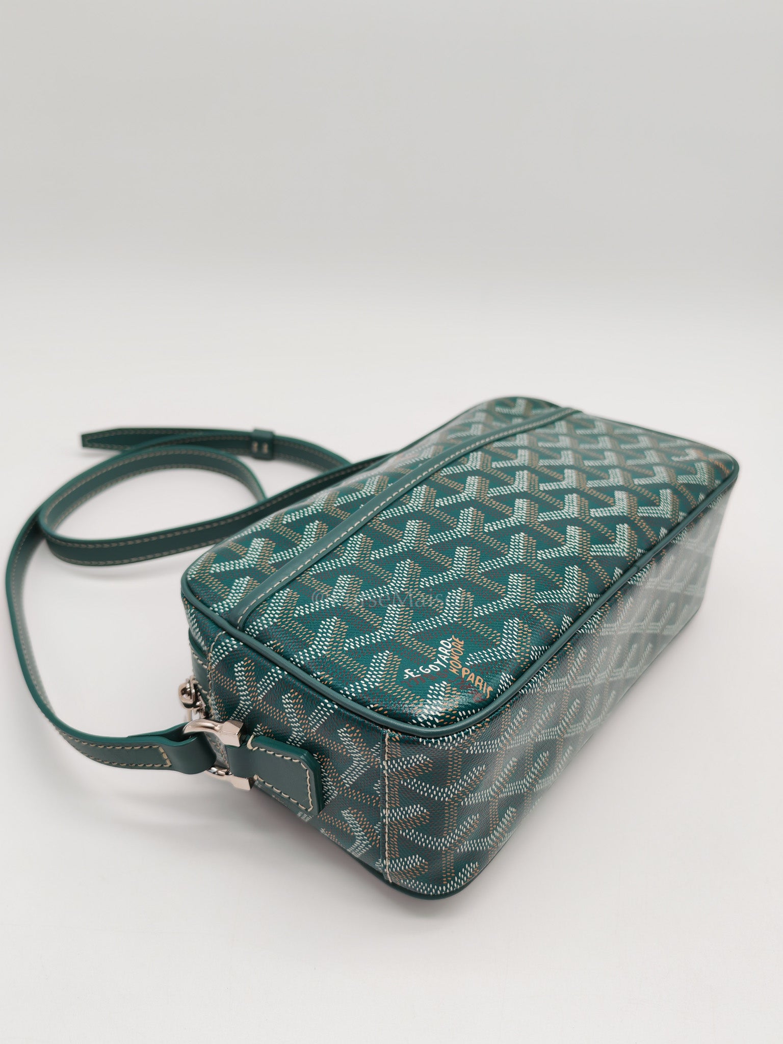 Capvert Crossbody Bag in Green Goyardine Canvas | Purse Maison Luxury Bags Shop