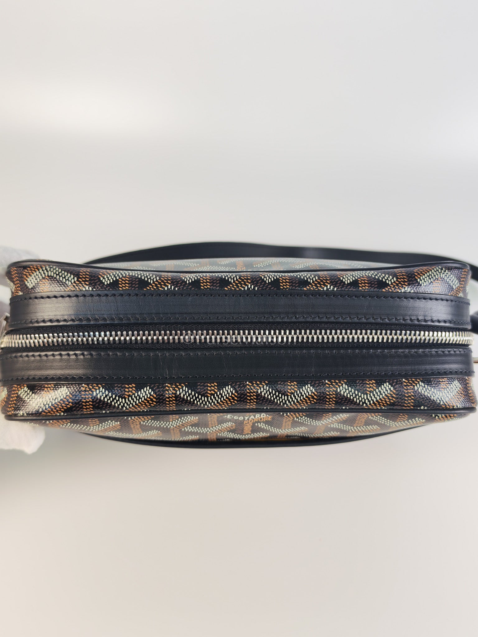 Capvert in Black/Noir Goyardine Canvas | Purse Maison Luxury Bags Shop