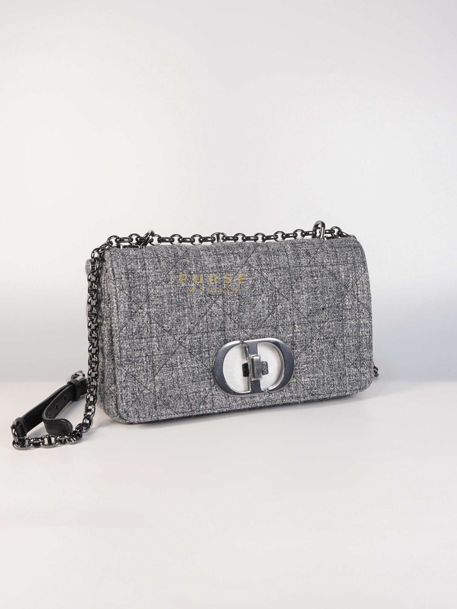 Caro Bag Medium in Macrocannage Quilted Linen | Purse Maison Luxury Bags Shop
