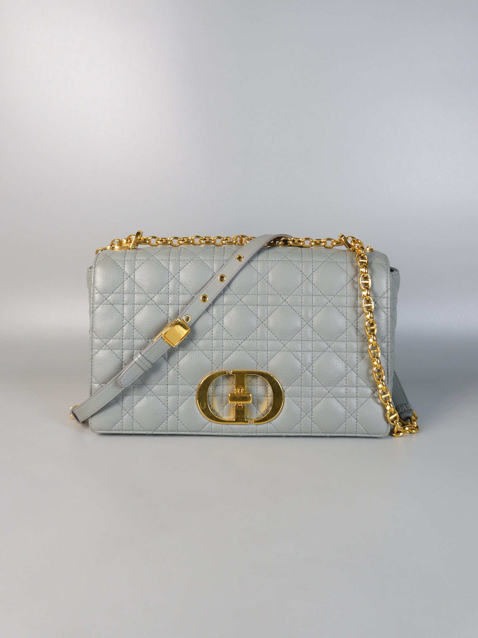 Caro Large in Grey Leather Shoulder Bag with Gold Hardware | Purse Maison Luxury Bags Shop