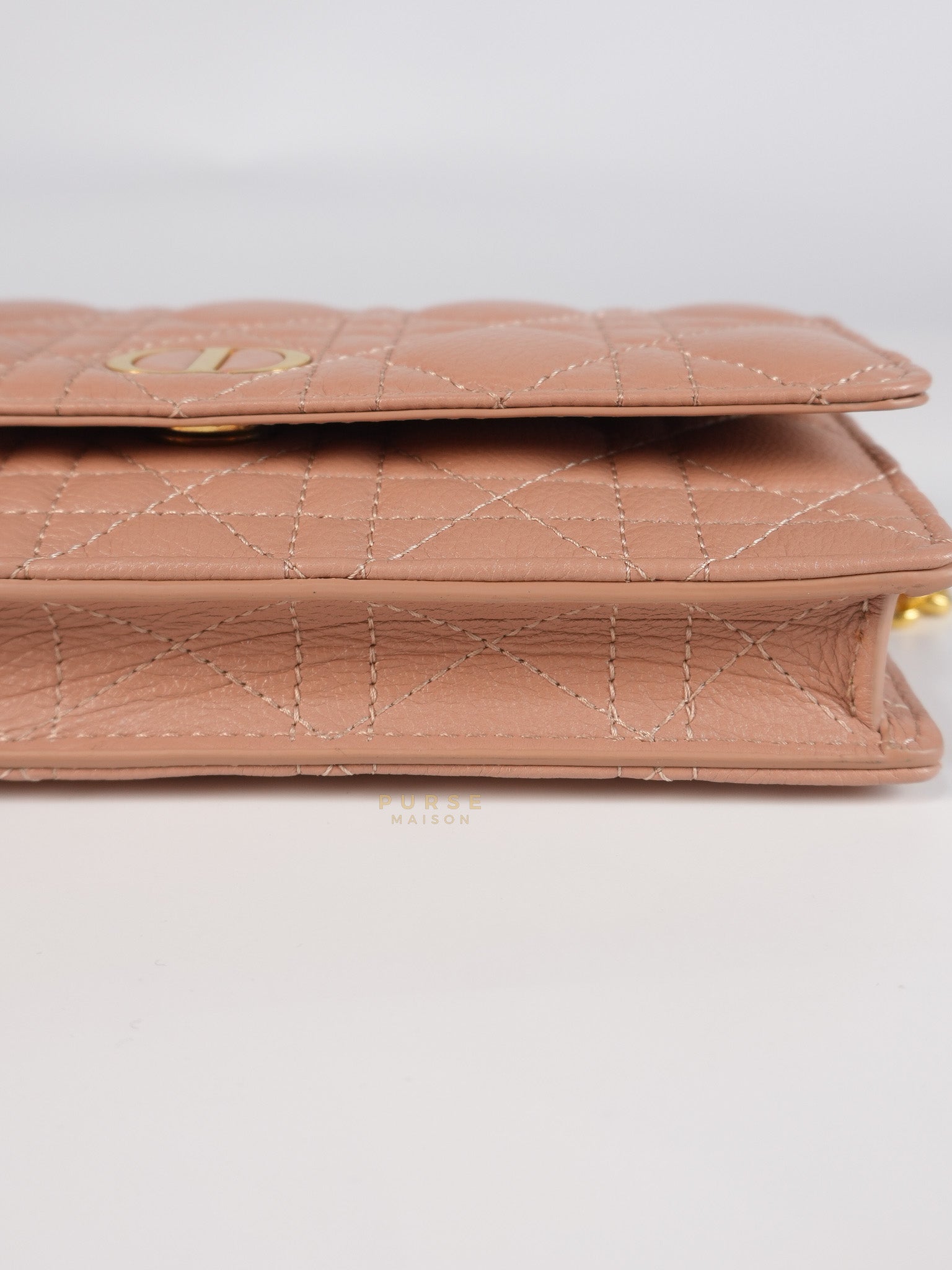 Caro Pouch with Chain in Rose des Vents Supple Cannage Calfskin Leather | Purse Maison Luxury Bags Shop