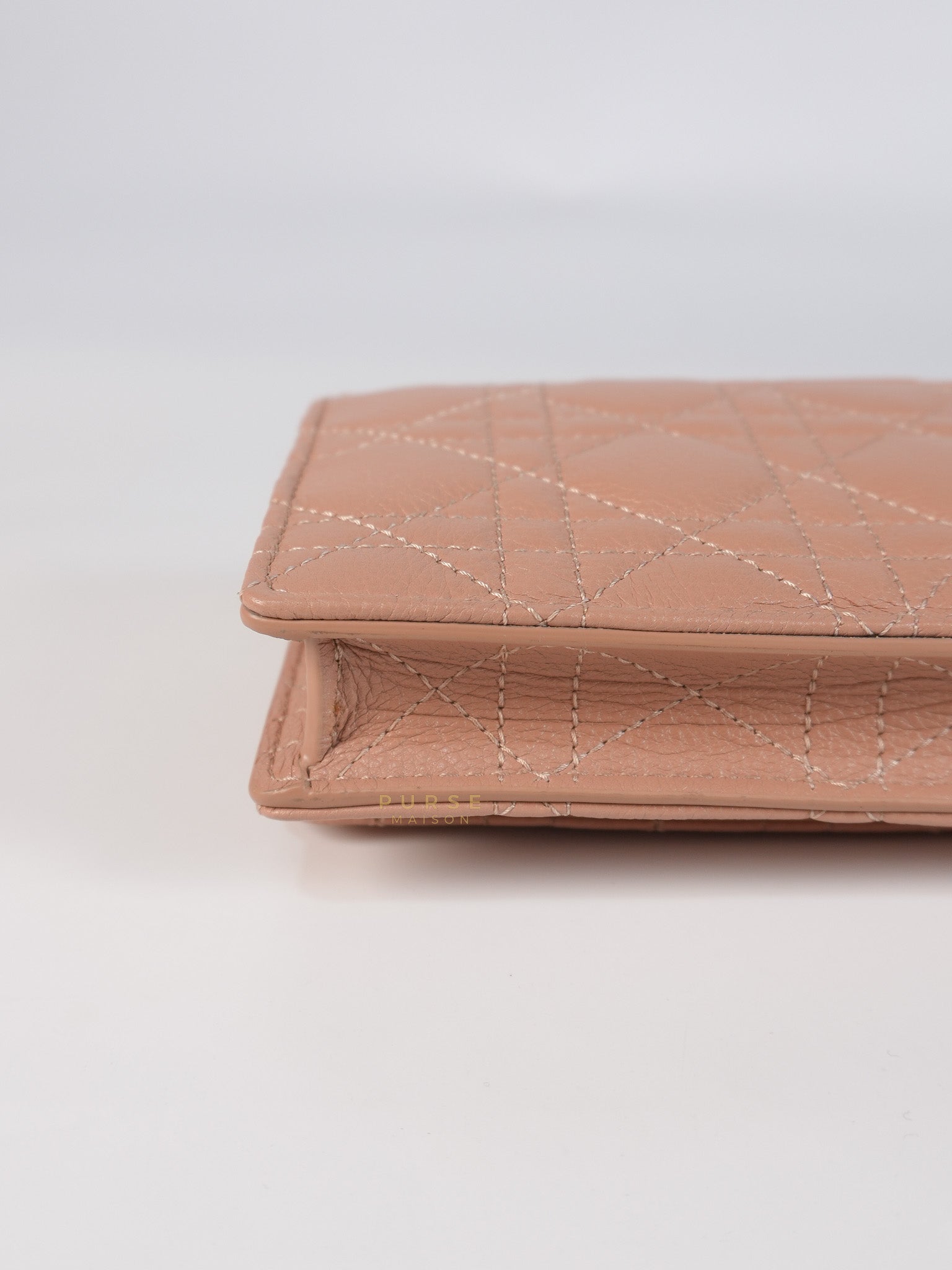 Caro Pouch with Chain in Rose des Vents Supple Cannage Calfskin Leather | Purse Maison Luxury Bags Shop