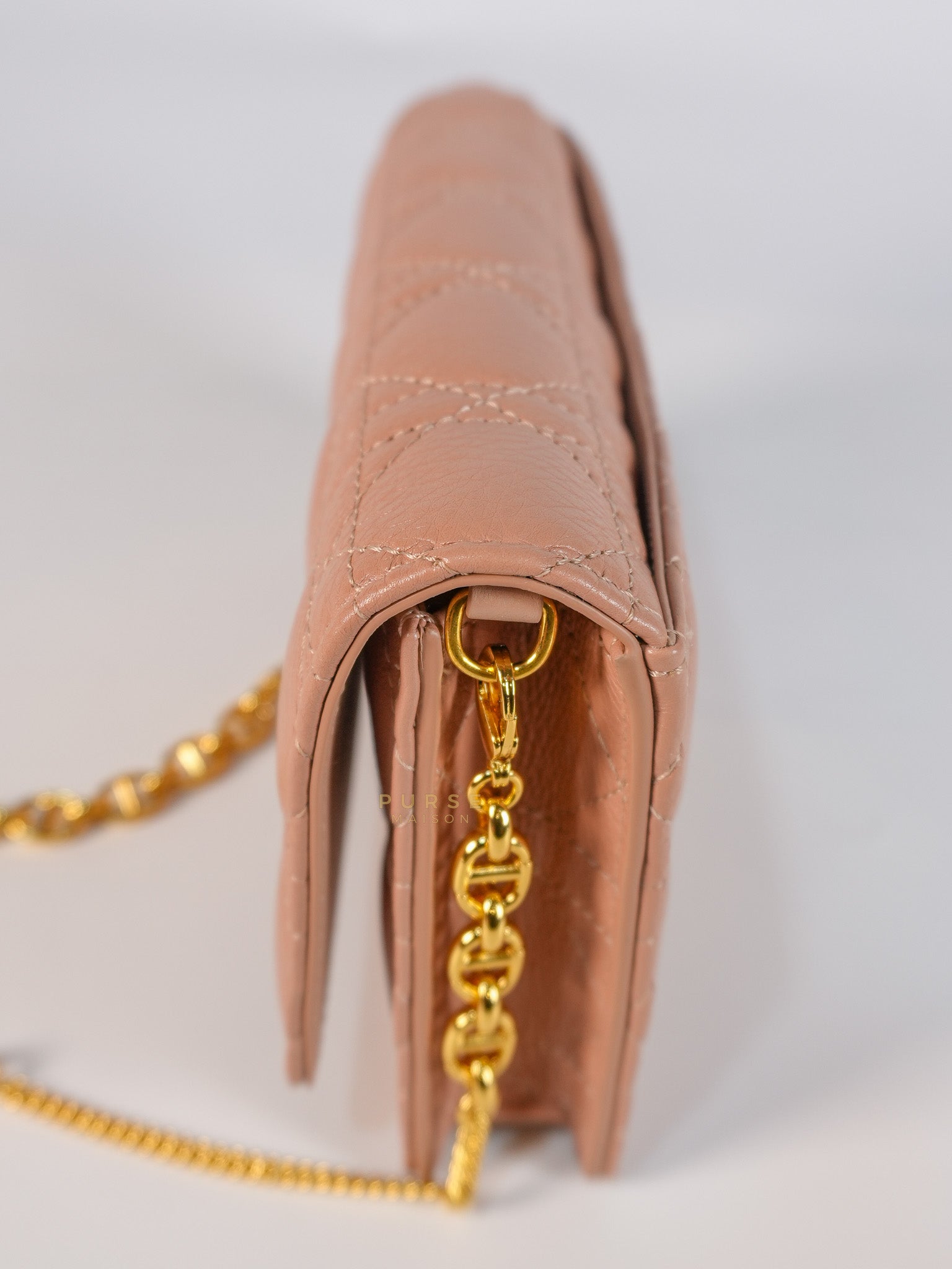Caro Pouch with Chain in Rose des Vents Supple Cannage Calfskin Leather | Purse Maison Luxury Bags Shop