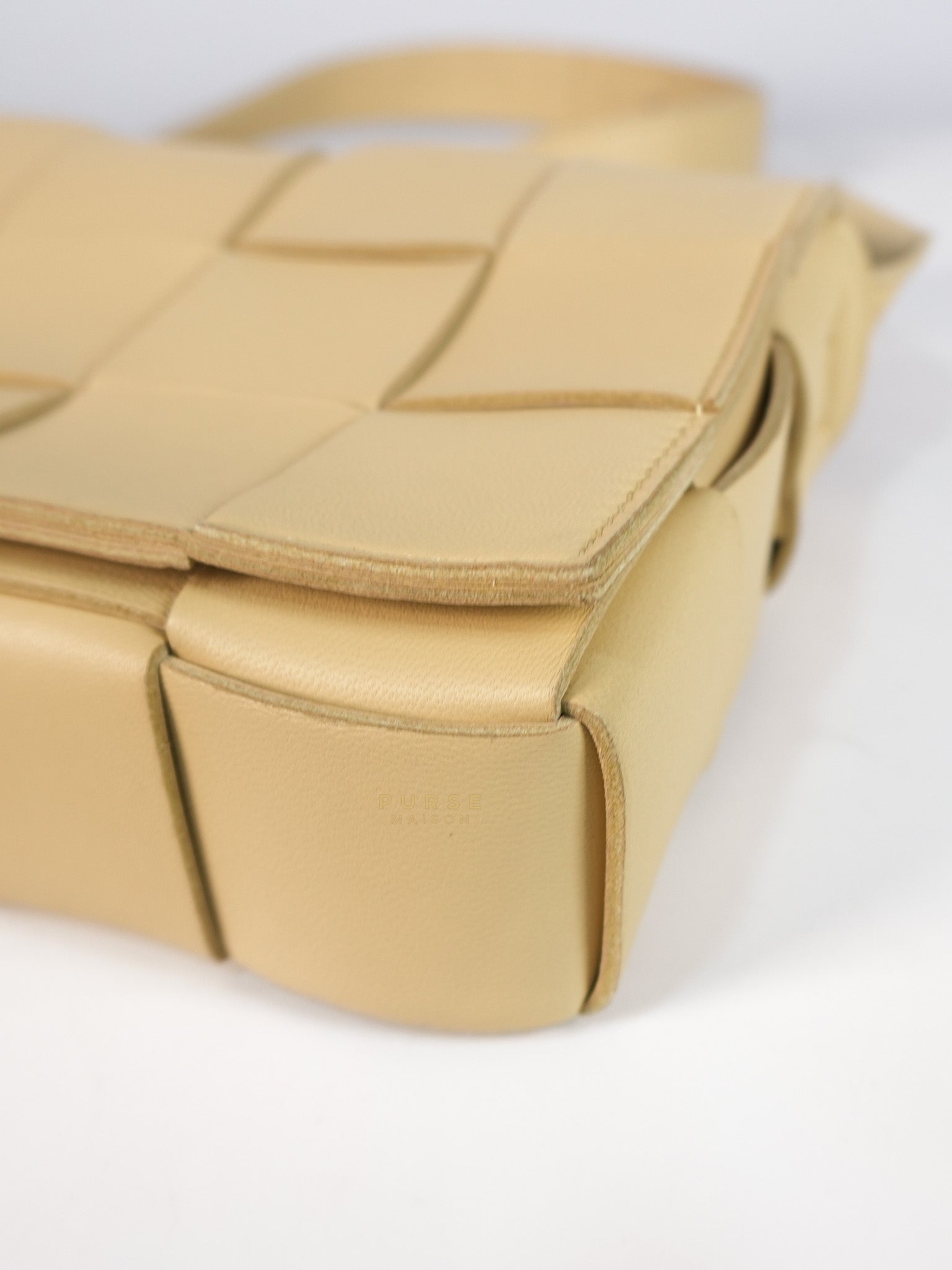Casette Small Intrecciato Macaroon Leather Crossbody Bag | Purse Maison Luxury Bags Shop