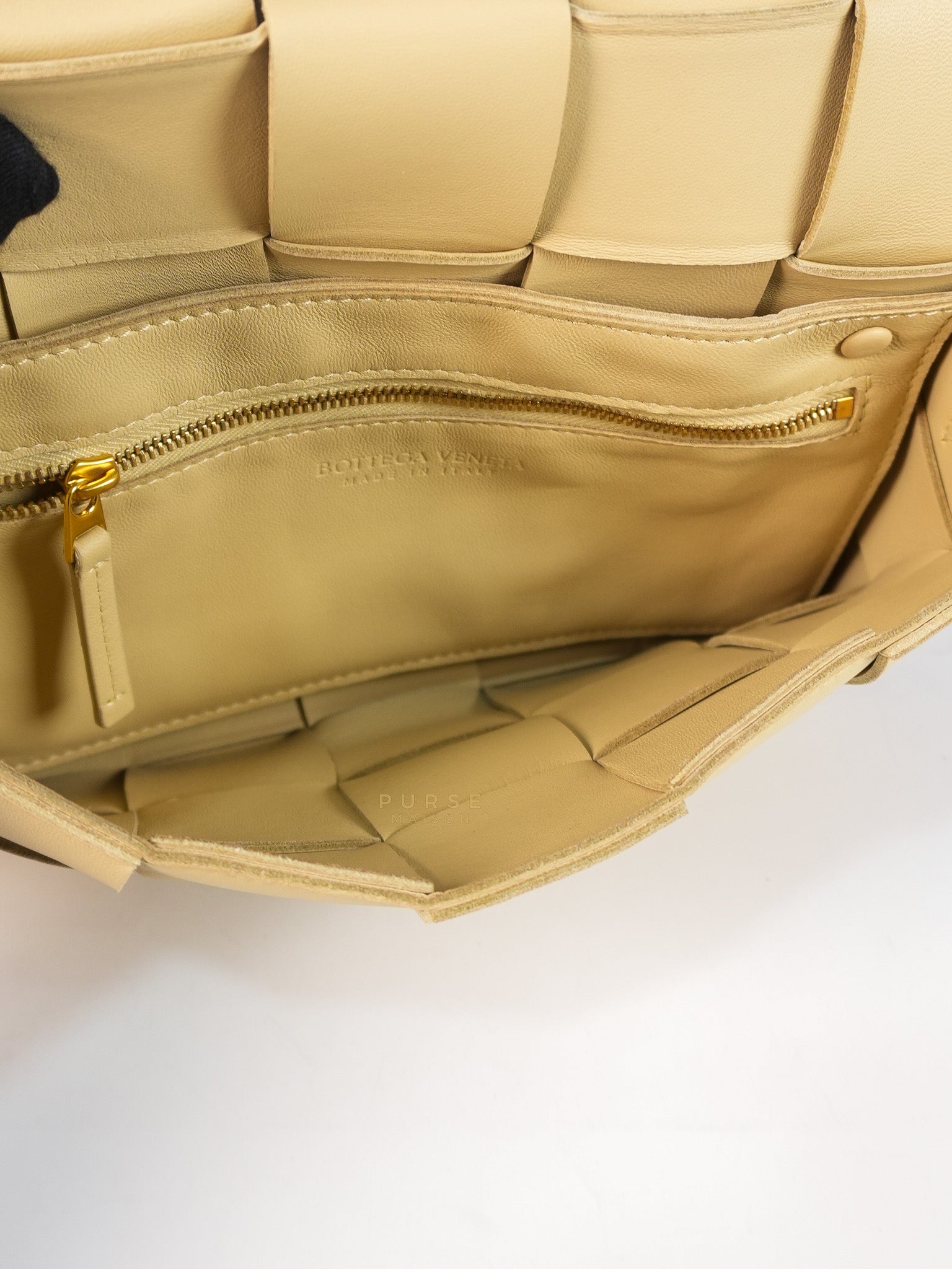 Casette Small Intrecciato Macaroon Leather Crossbody Bag | Purse Maison Luxury Bags Shop
