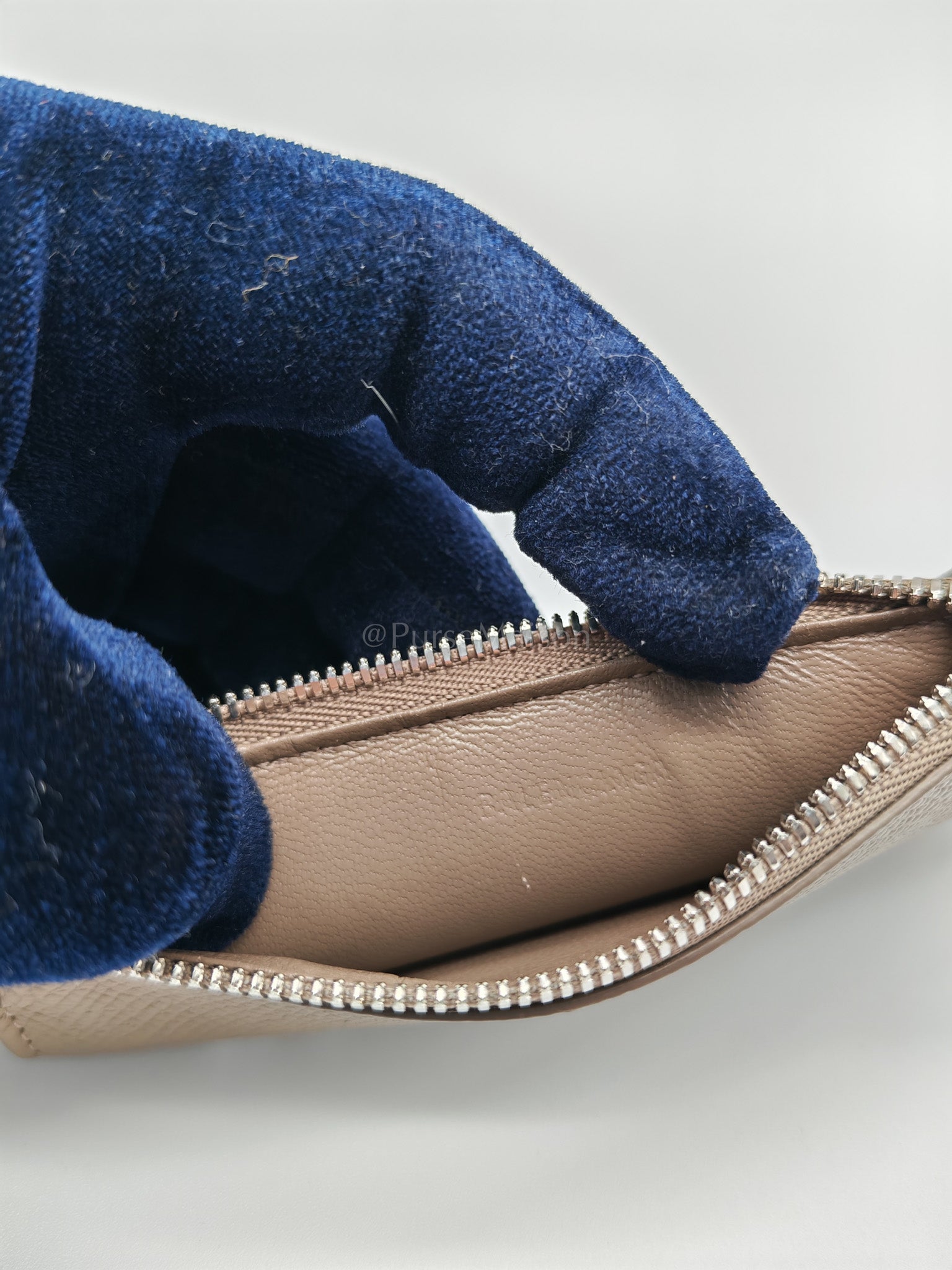 Cash Card Holder and Lanyard in Grained Calfskin Leather | Purse Maison Luxury Bags Shop