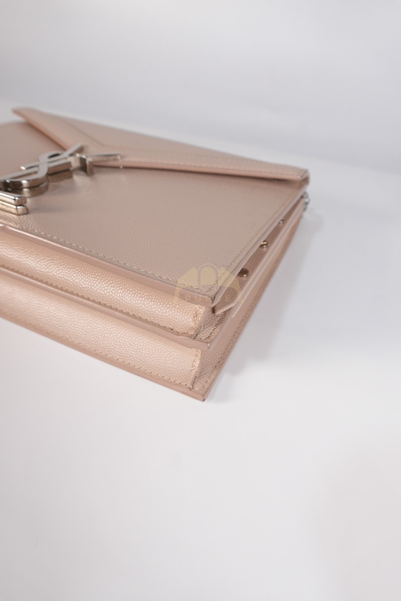 Cassandra Chain Flap Shoulder Bag in Pink Beige Grained Leather | Purse Maison Luxury Bags Shop
