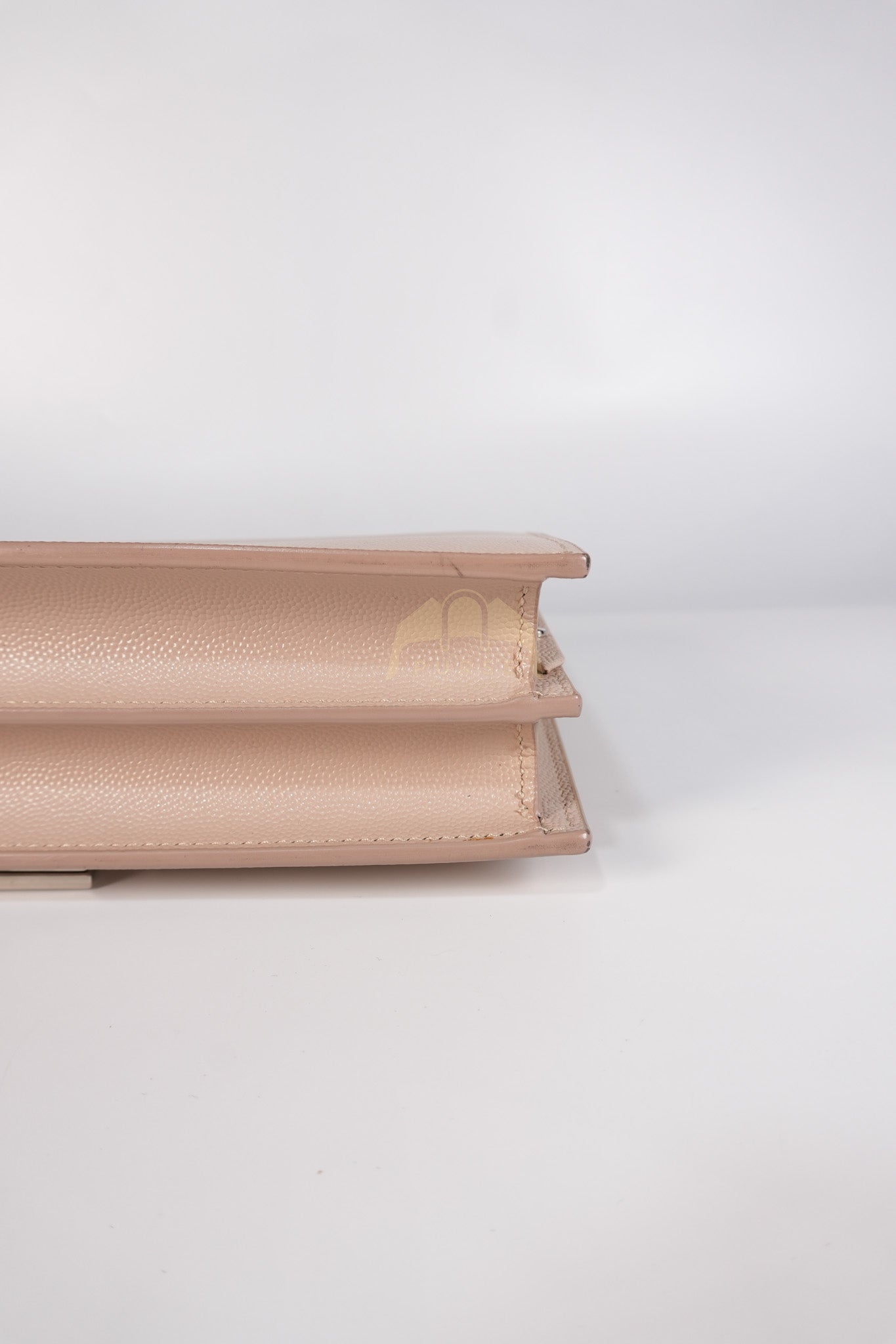 Cassandra Chain Flap Shoulder Bag in Pink Beige Grained Leather | Purse Maison Luxury Bags Shop