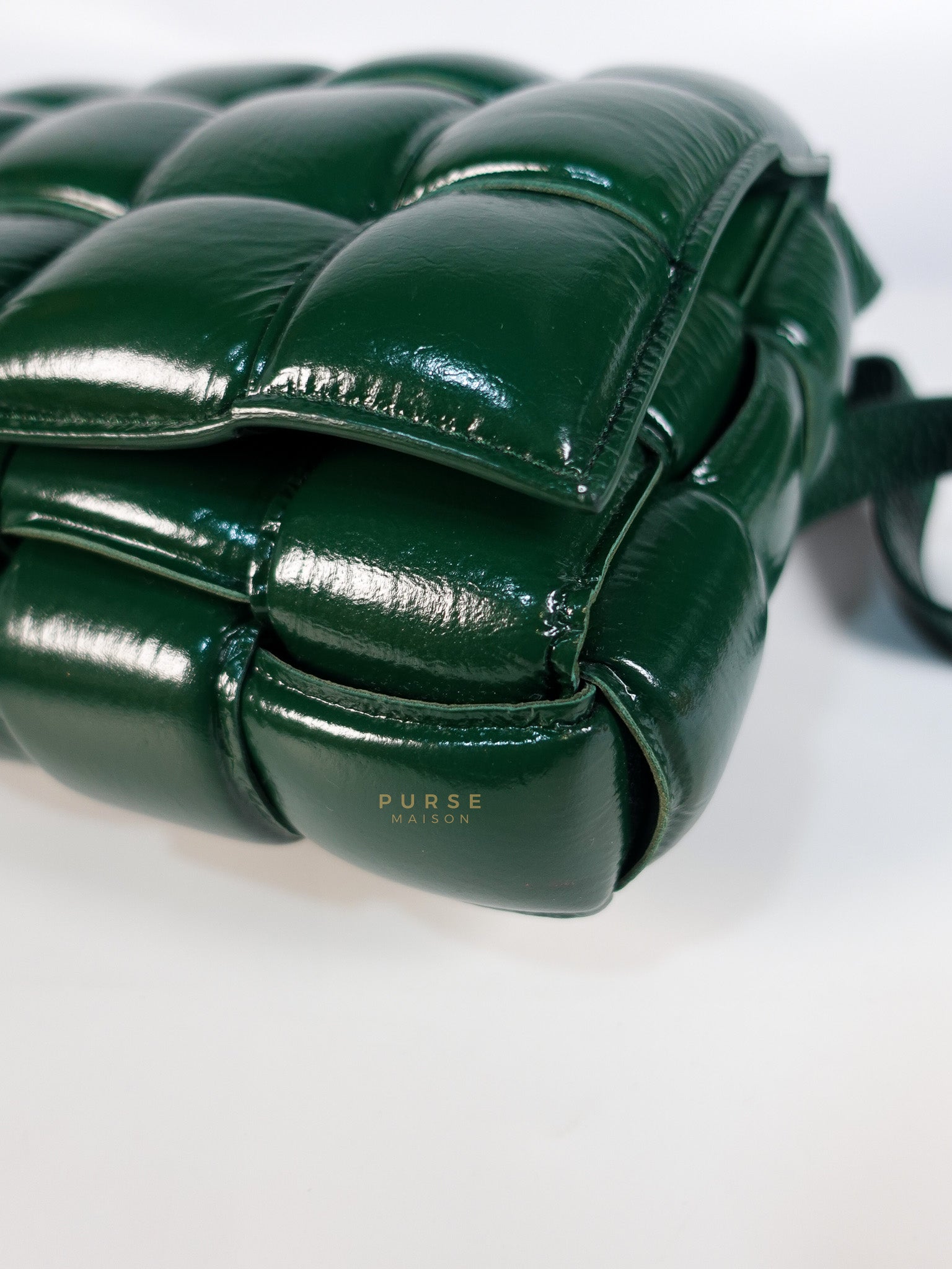 Cassette Padded Green Intercciato Crossbody Bag | Purse Maison Luxury Bags Shop