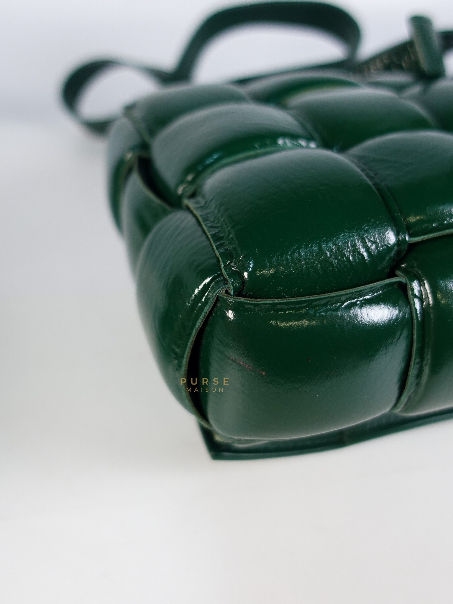 Cassette Padded Green Intercciato Crossbody Bag | Purse Maison Luxury Bags Shop