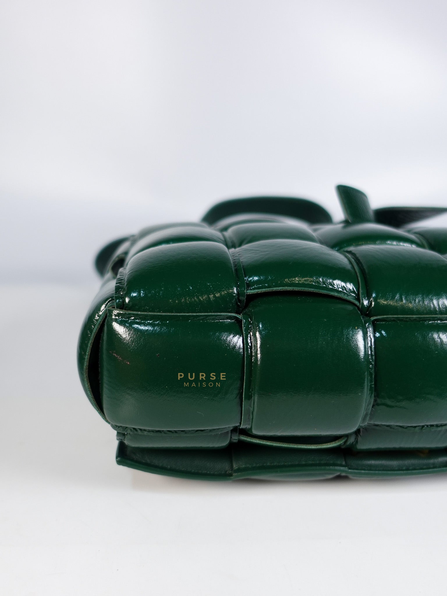 Cassette Padded Green Intercciato Crossbody Bag | Purse Maison Luxury Bags Shop