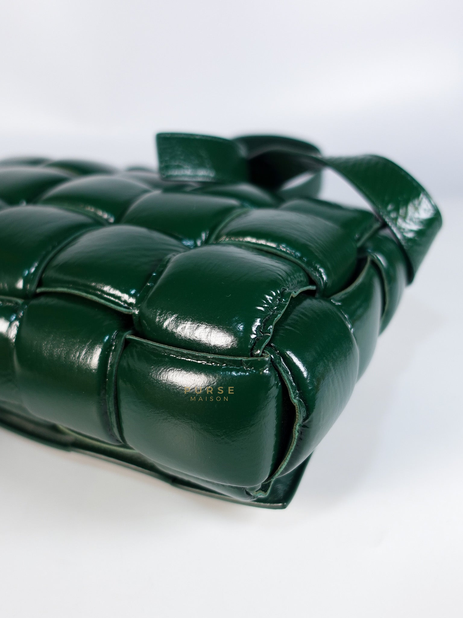 Cassette Padded Green Intercciato Crossbody Bag | Purse Maison Luxury Bags Shop