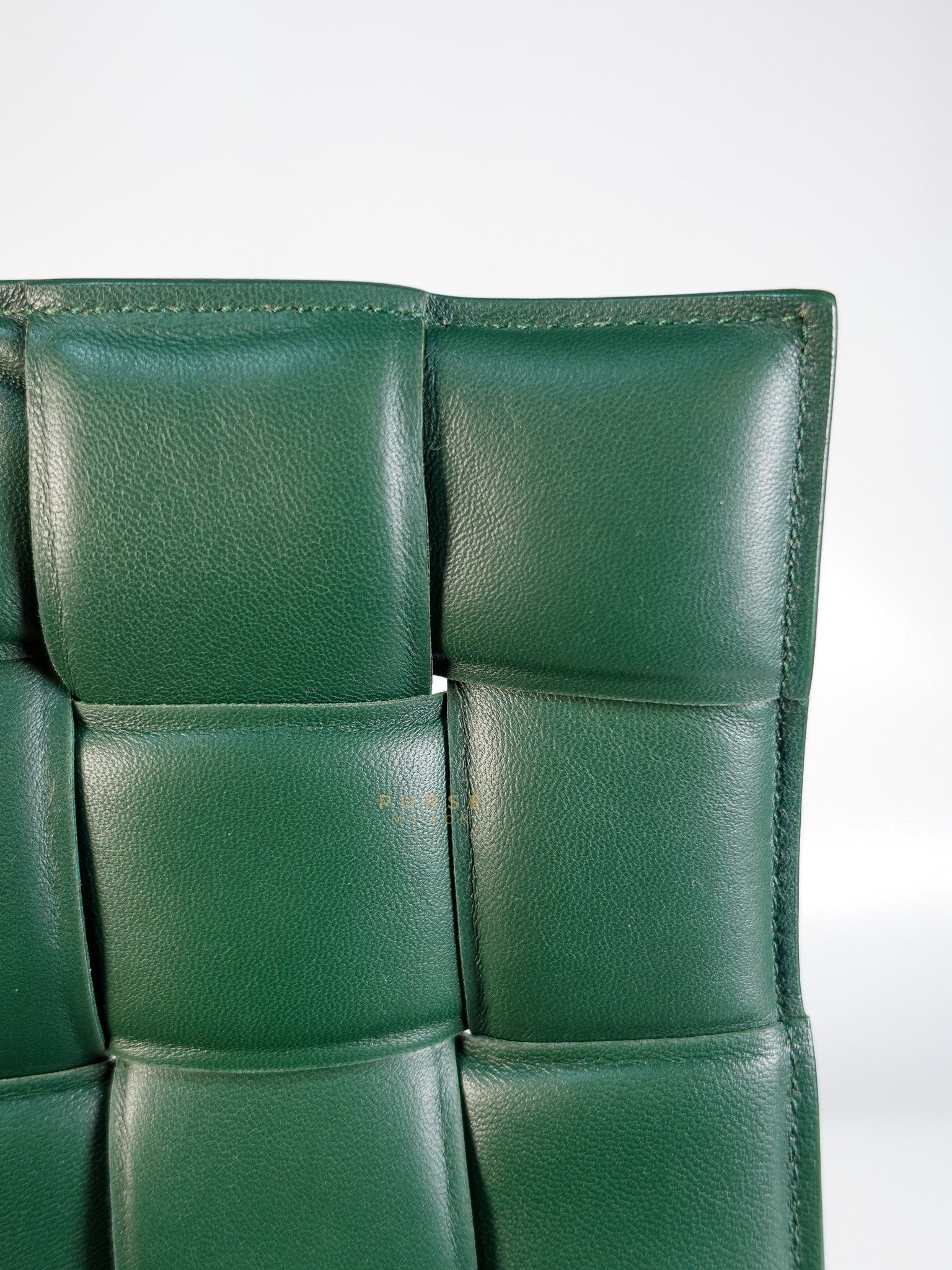 Cassette Padded Green Intercciato Crossbody Bag | Purse Maison Luxury Bags Shop