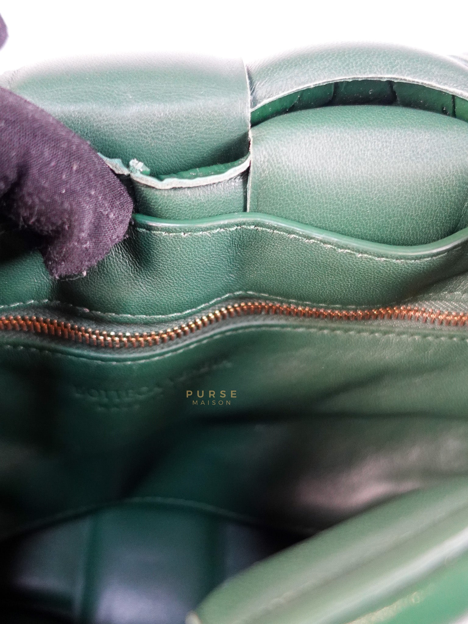 Cassette Padded Green Intercciato Crossbody Bag | Purse Maison Luxury Bags Shop