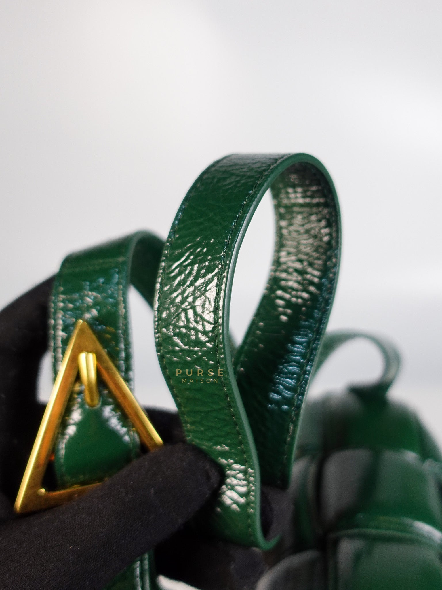 Cassette Padded Green Intercciato Crossbody Bag | Purse Maison Luxury Bags Shop