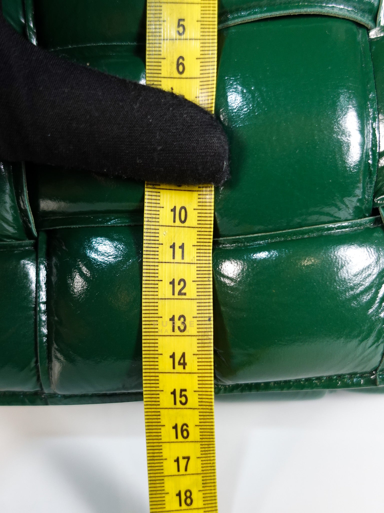 Cassette Padded Green Intercciato Crossbody Bag | Purse Maison Luxury Bags Shop