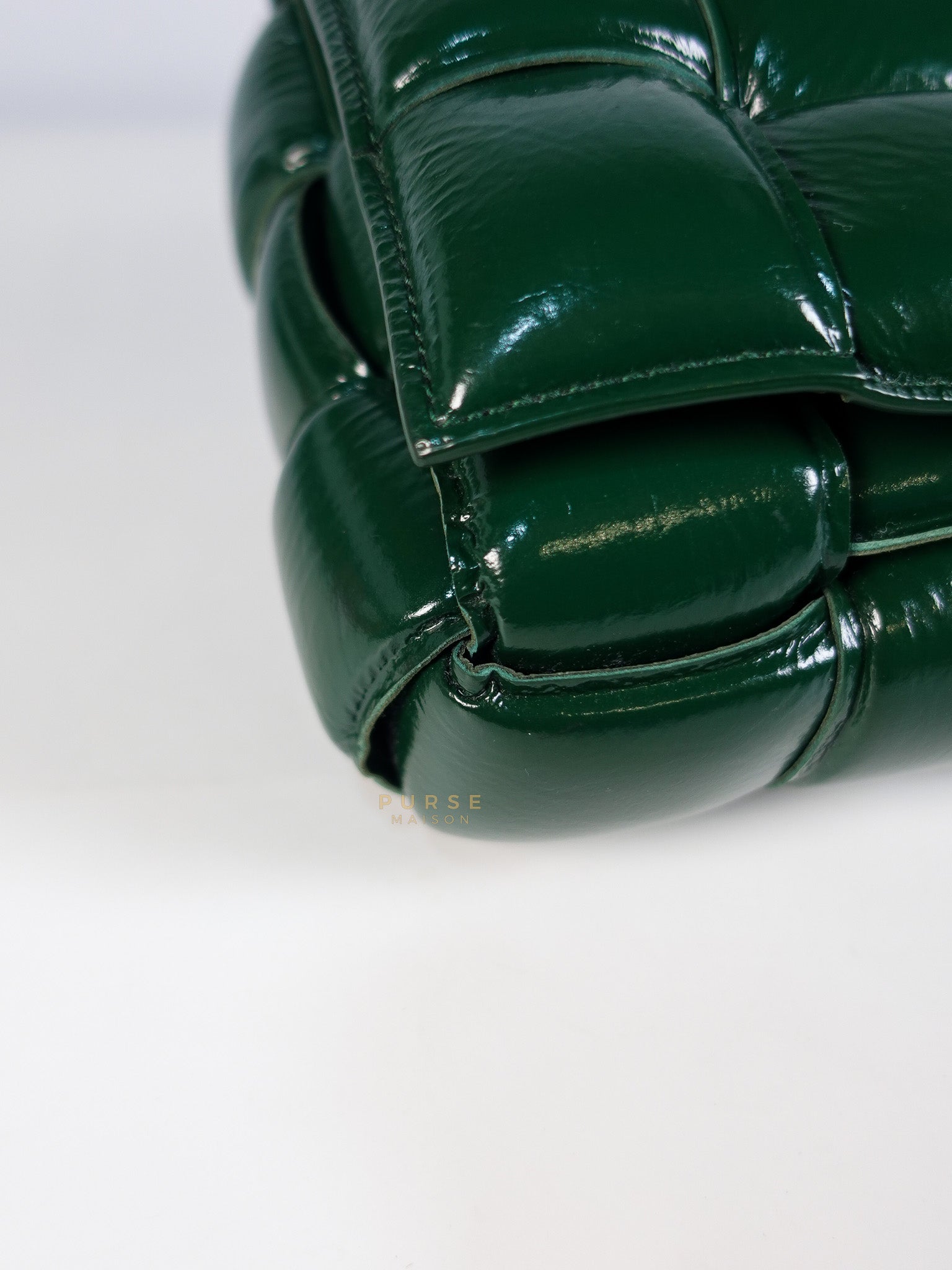 Cassette Padded Green Intercciato Crossbody Bag | Purse Maison Luxury Bags Shop