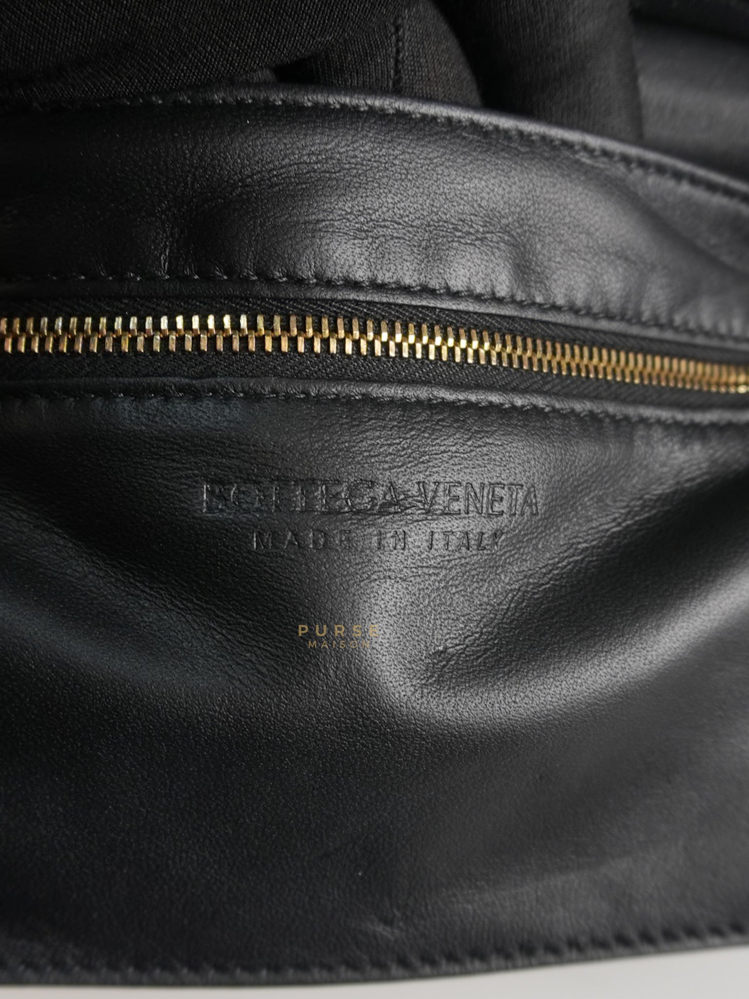 Cassette Padded in Black Small Intrecciato Leather Crossbody Bag | Purse Maison Luxury Bags Shop