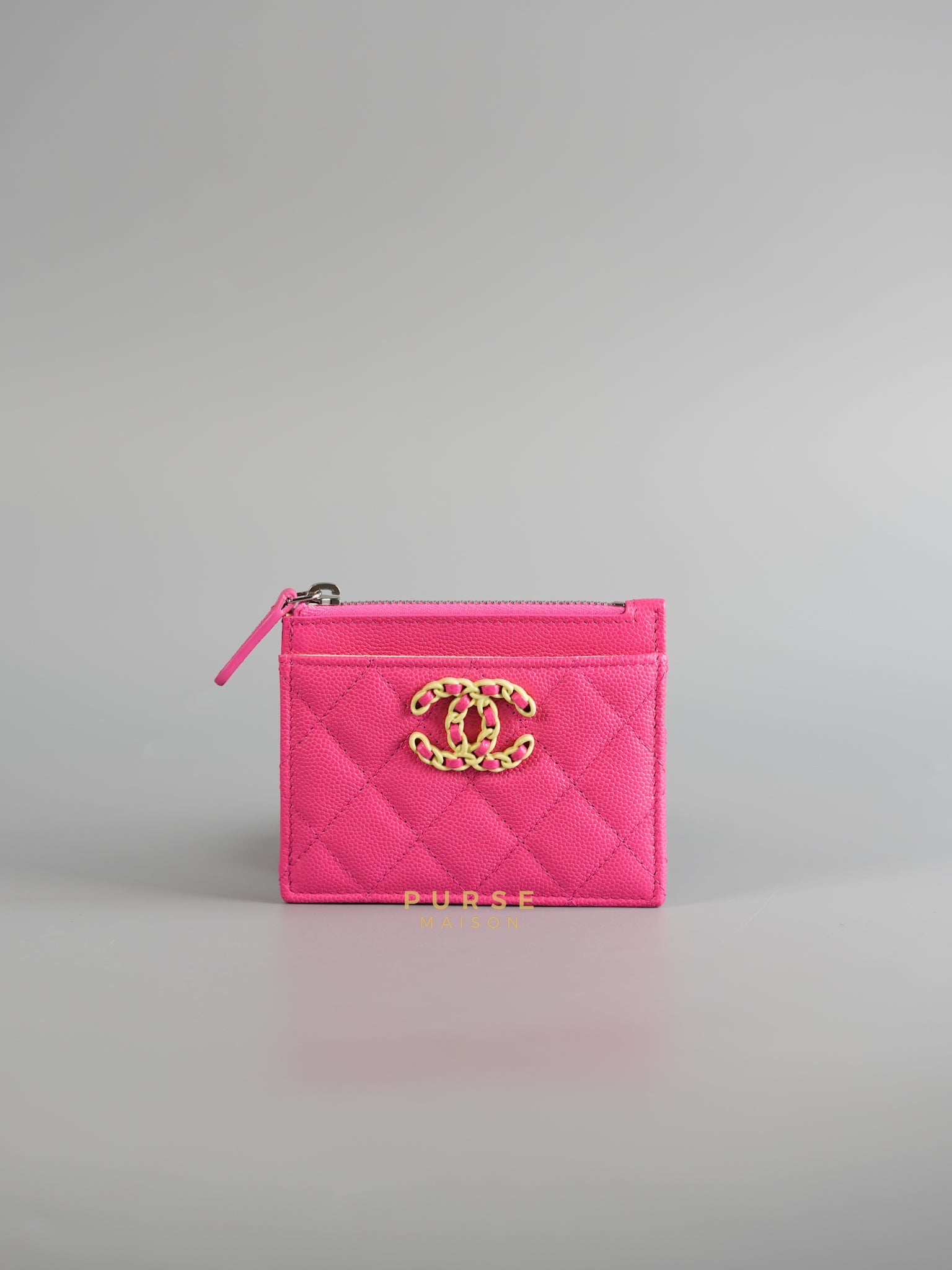 CC 19 Zip Flat Card Holder in Pink Caviar Leather Microchip