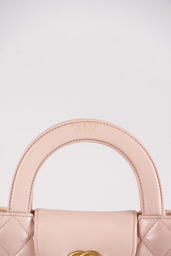 CC Kelly Small in Light Shinny Calfskin Leather and Aged Gold Hardware (Microchip) | Purse Maison Luxury Bags Shop