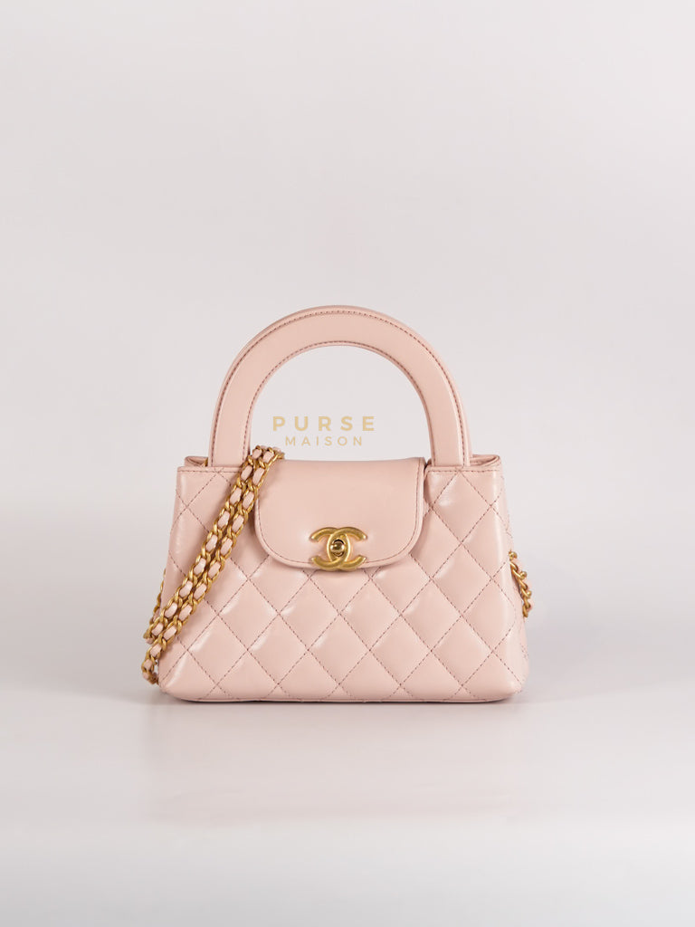 CC Kelly Small in Light Shinny Calfskin Leather and Aged Gold Hardware (Microchip) | Purse Maison Luxury Bags Shop