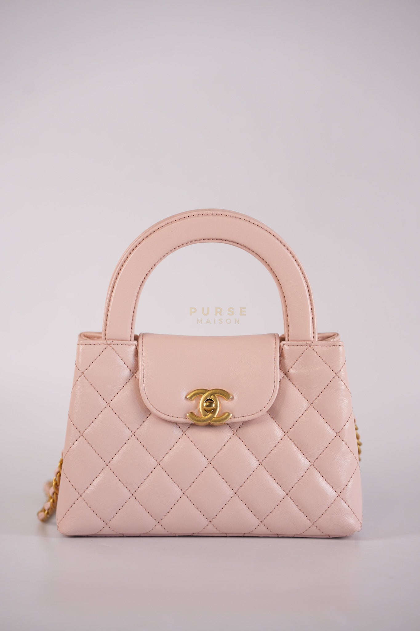 CC Kelly Small in Sakura Pink Shinny Calfskin Leather and Aged Gold Hardware (Microchip) | Purse Maison Luxury Bags Shop
