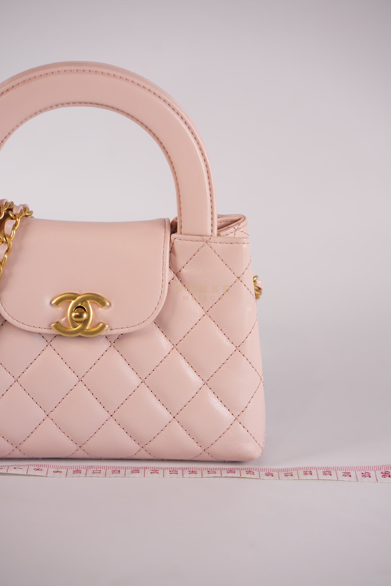 CC Kelly Small in Sakura Pink Shinny Calfskin Leather and Aged Gold Hardware (Microchip) | Purse Maison Luxury Bags Shop