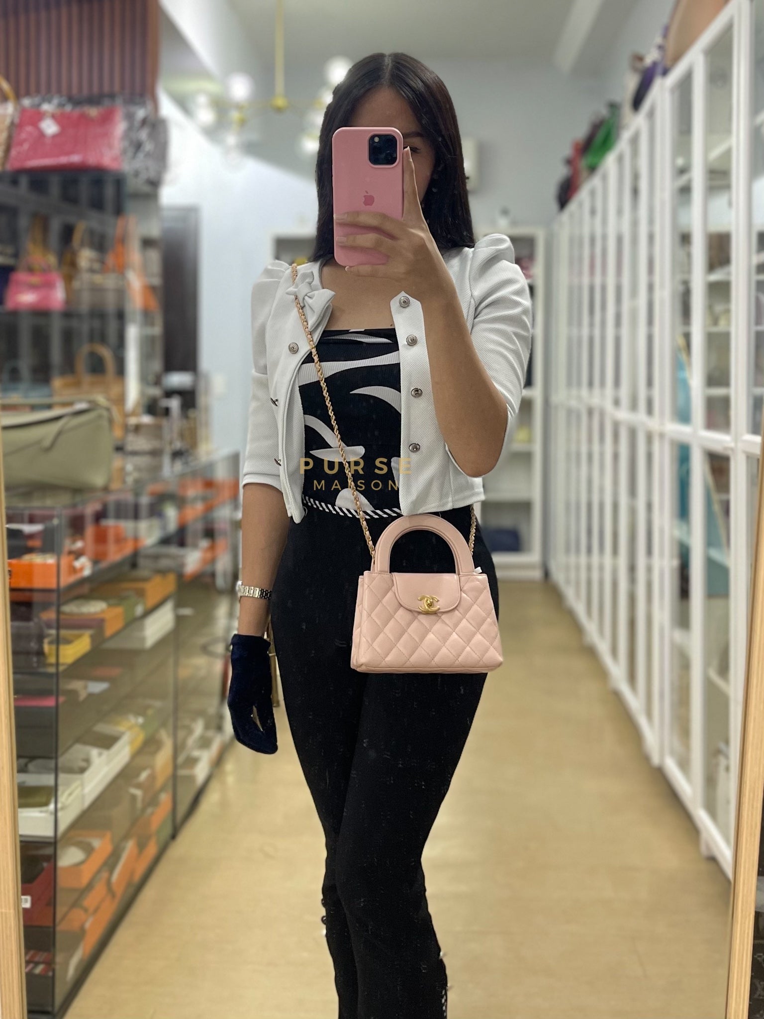 CC Kelly Small in Sakura Pink Shinny Calfskin Leather and Aged Gold Hardware (Microchip) | Purse Maison Luxury Bags Shop