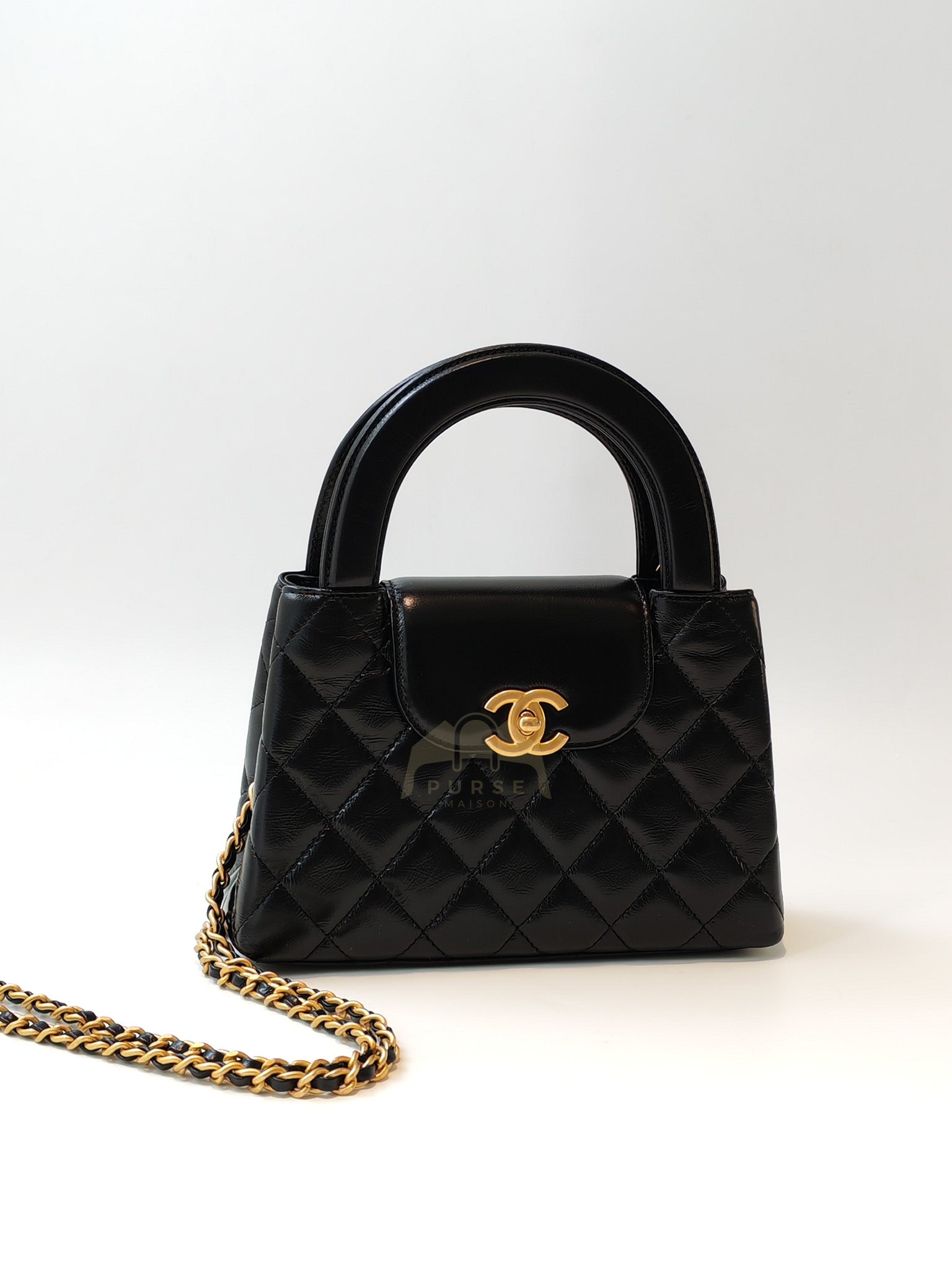 CC Kelly Small Shopping Bag Black Calfskin and Aged Gold Hardware (Microchip) | Purse Maison Luxury Bags Shop