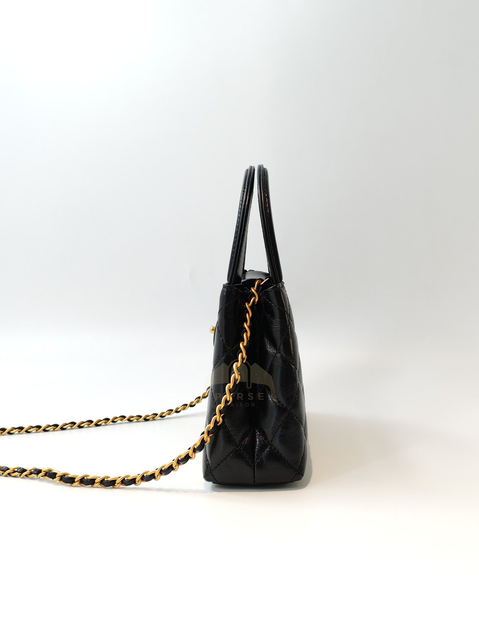 CC Kelly Small Shopping Bag Black Calfskin and Aged Gold Hardware (Microchip) | Purse Maison Luxury Bags Shop