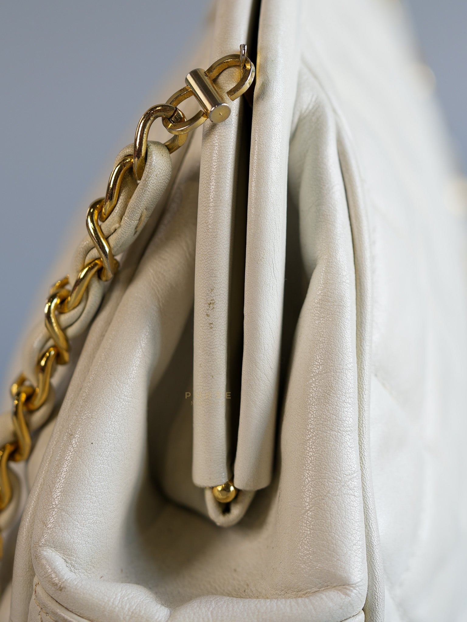 CC Kiss Lock White Lambskin Quilted Evening Clutch Series 0 | Purse Maison Luxury Bags Shop