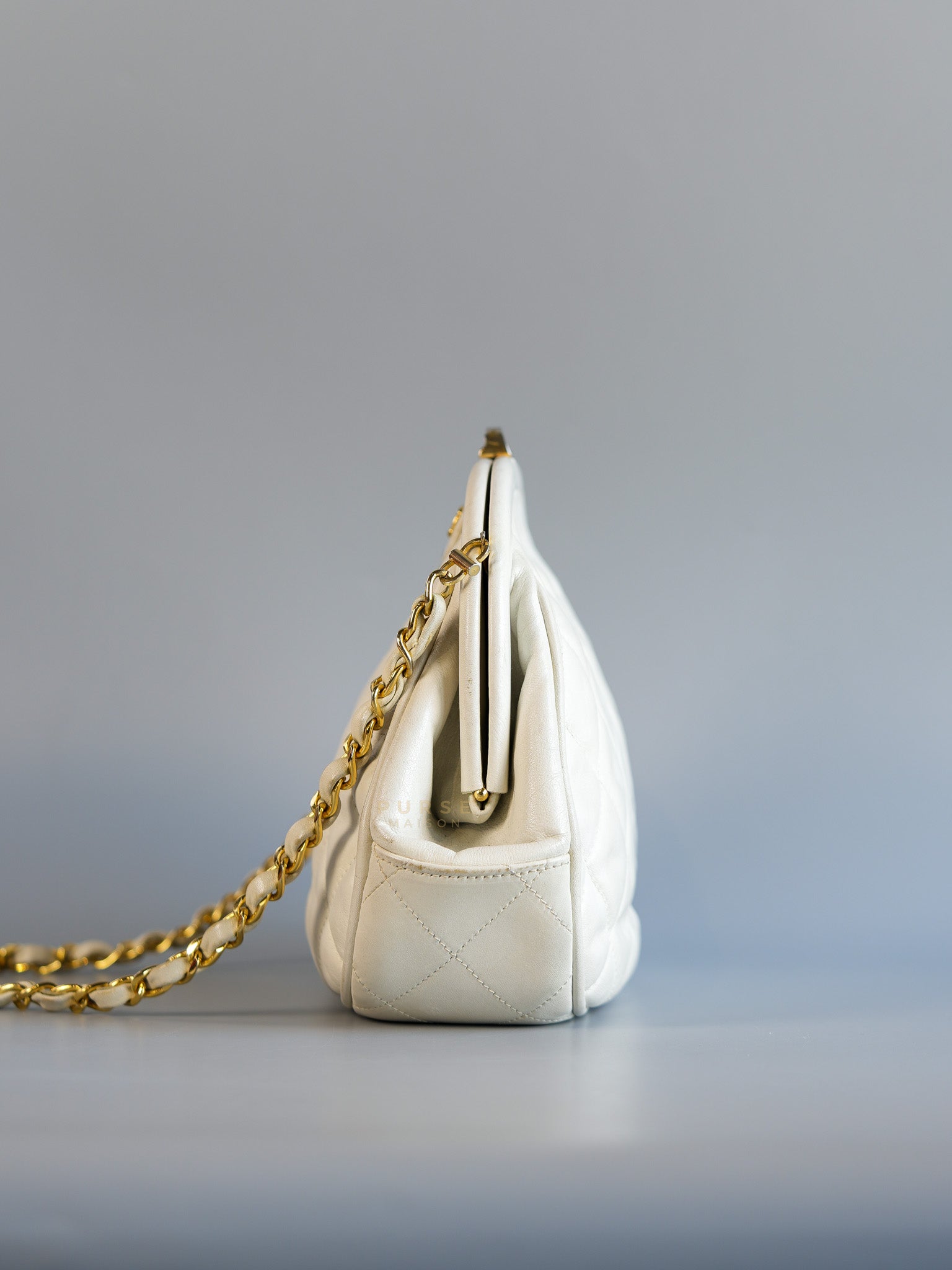 CC Kiss Lock White Lambskin Quilted Evening Clutch Series 0 | Purse Maison Luxury Bags Shop