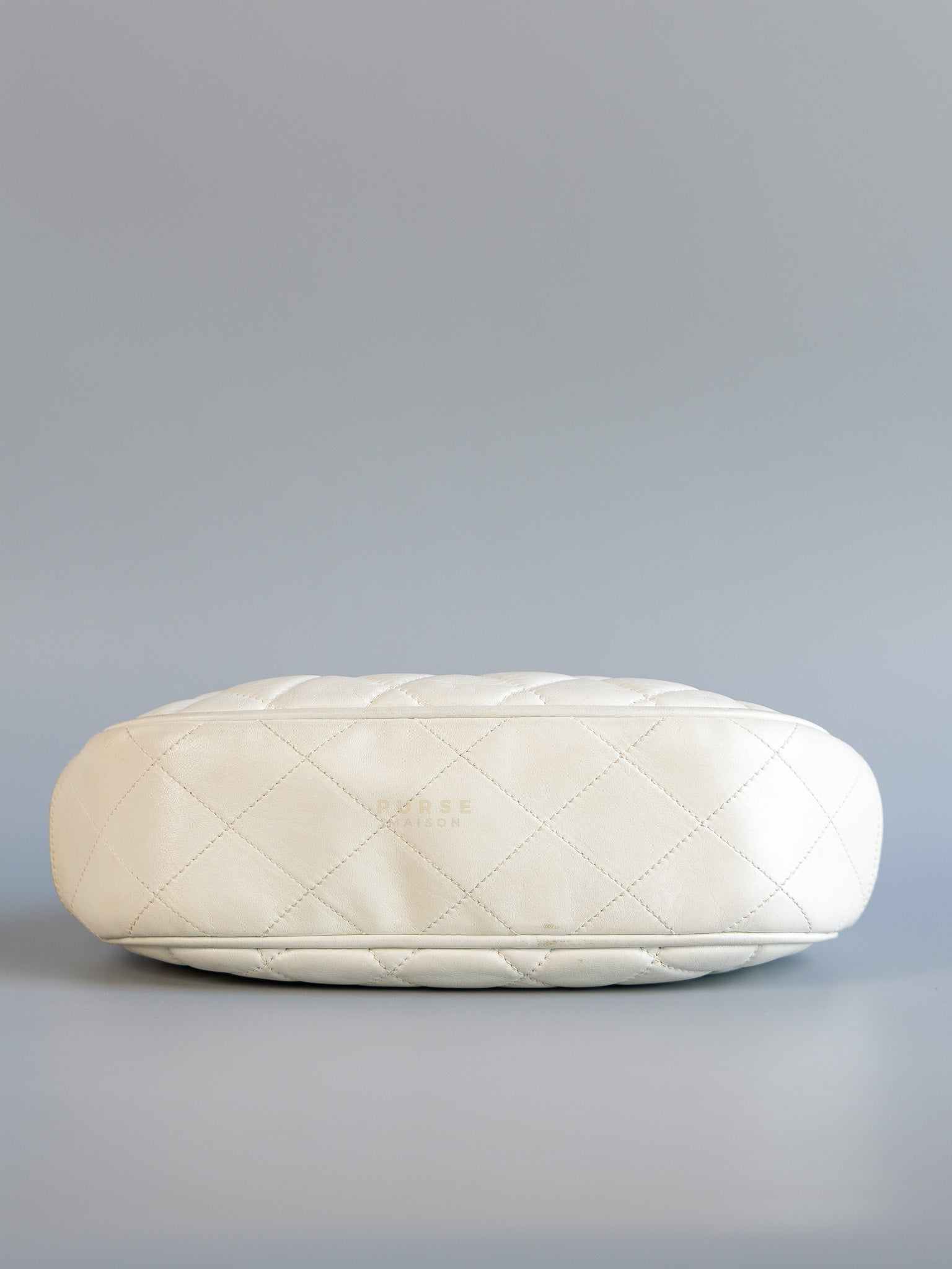 CC Kiss Lock White Lambskin Quilted Evening Clutch Series 0 | Purse Maison Luxury Bags Shop