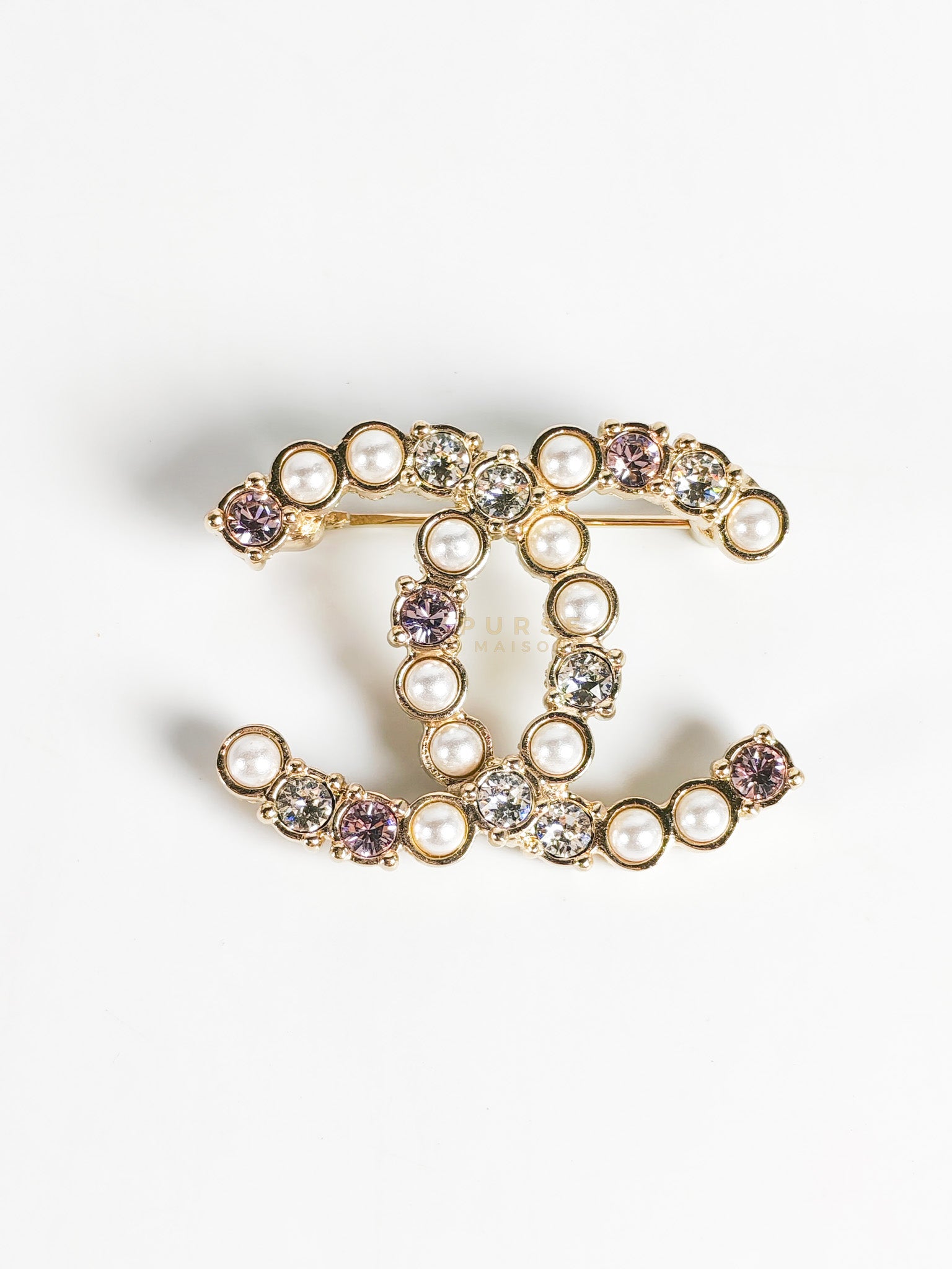 CC Logo Brooch with Cristals & Pearl Combined | Purse Maison Luxury Bags Shop