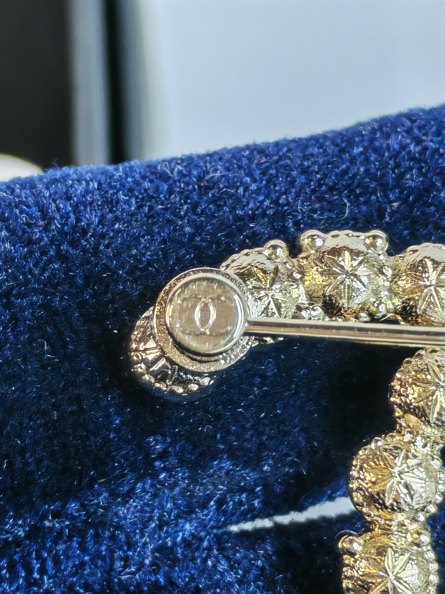 CC Logo Brooch with Cristals & Pearl Combined | Purse Maison Luxury Bags Shop