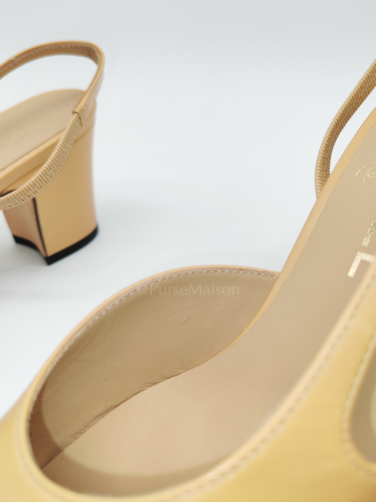 CC Slingback Pumps in Beige Lambskin Leather & Black Cap Toe Canvas Size 37 EU(23.5 cm) | Purse Maison Luxury Bags Shop