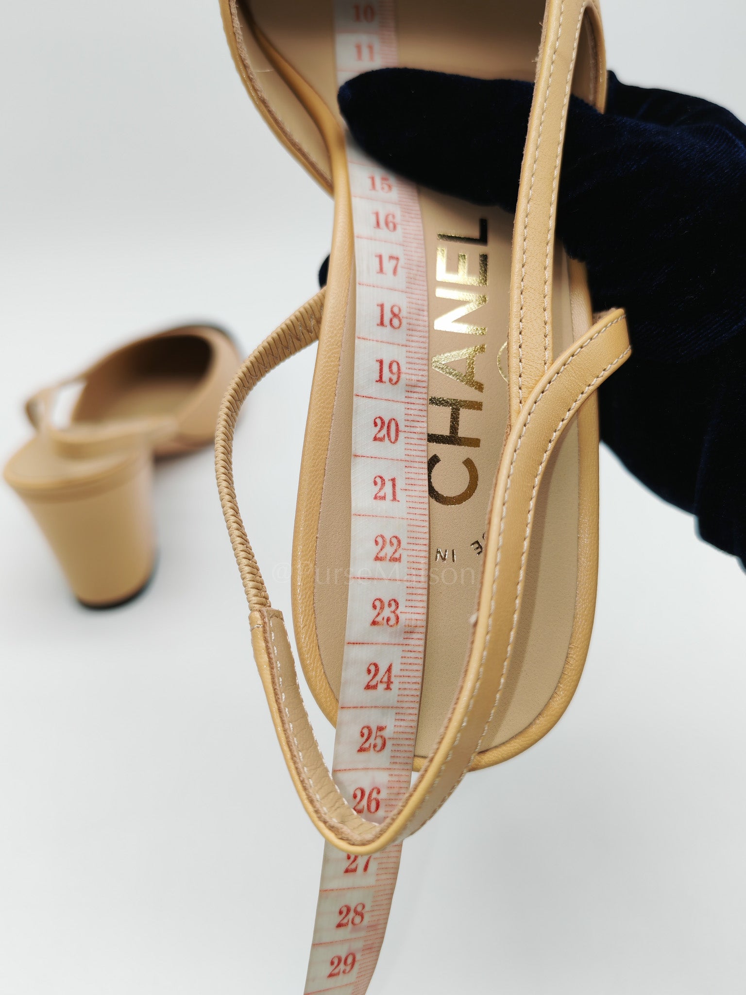 CC Slingback Pumps in Beige Lambskin Leather & Black Cap Toe Canvas Size 37 EU(23.5 cm) | Purse Maison Luxury Bags Shop