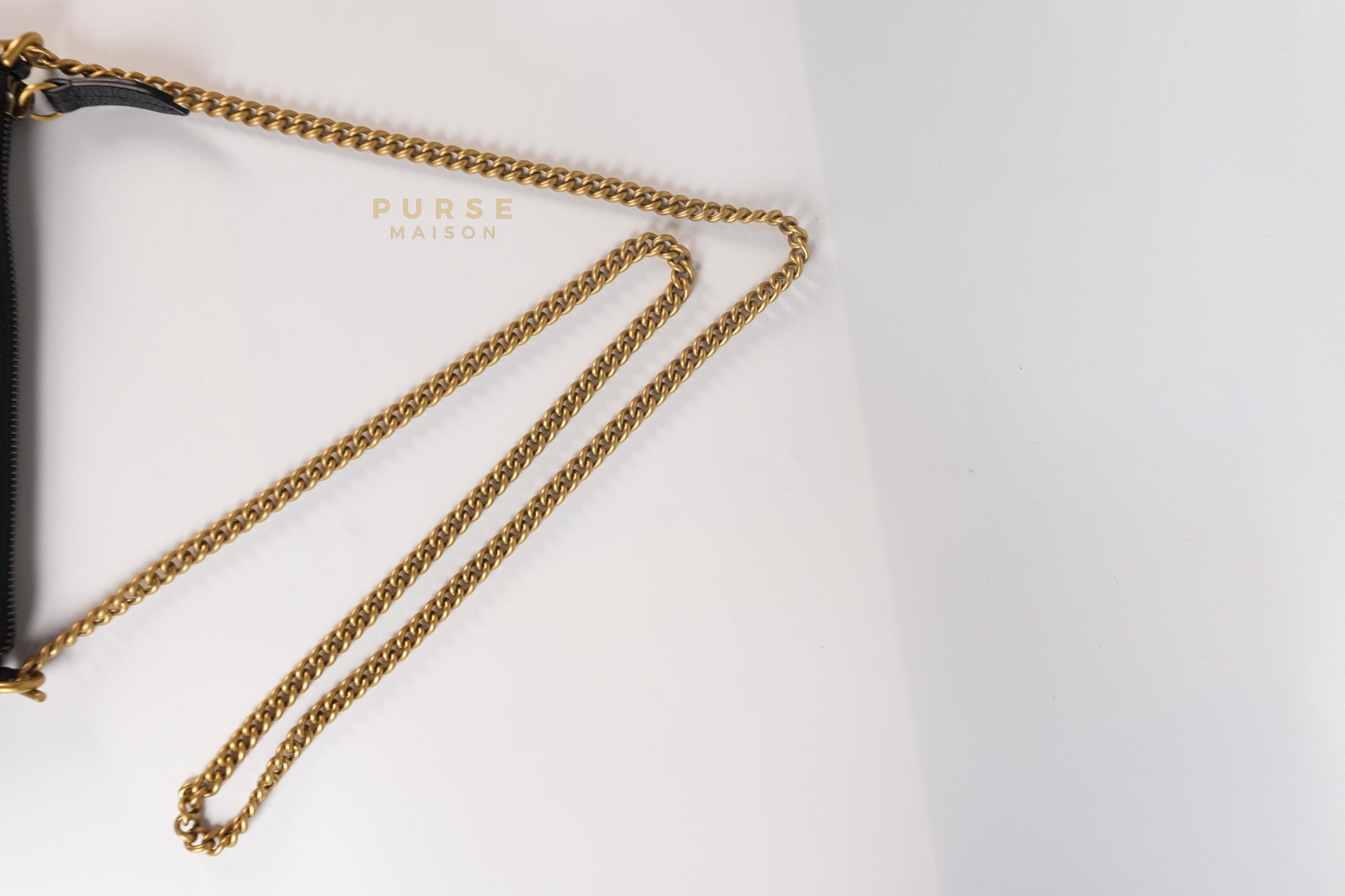 Cellarius in Black Grained Calfskin Leather Chain Pouch | Purse Maison Luxury Bags Shop