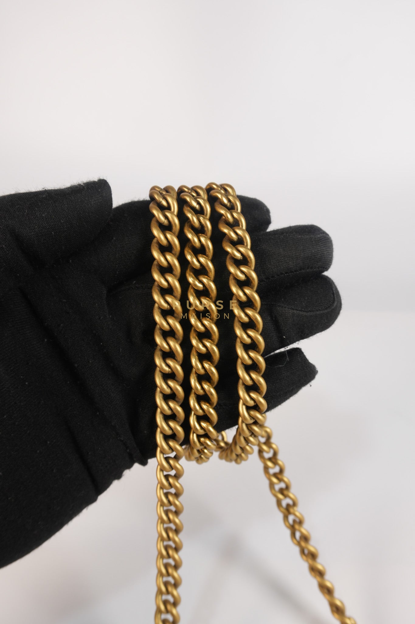 Cellarius in Black Grained Calfskin Leather Chain Pouch | Purse Maison Luxury Bags Shop