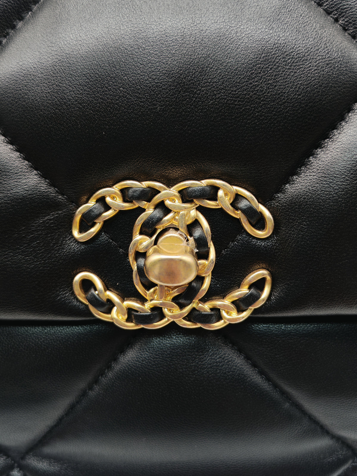 Chanel 19 Flap Bag Medium in Black Lambskin Leather Mix Hardware (Microchip) | Purse Maison Luxury Bags Shop