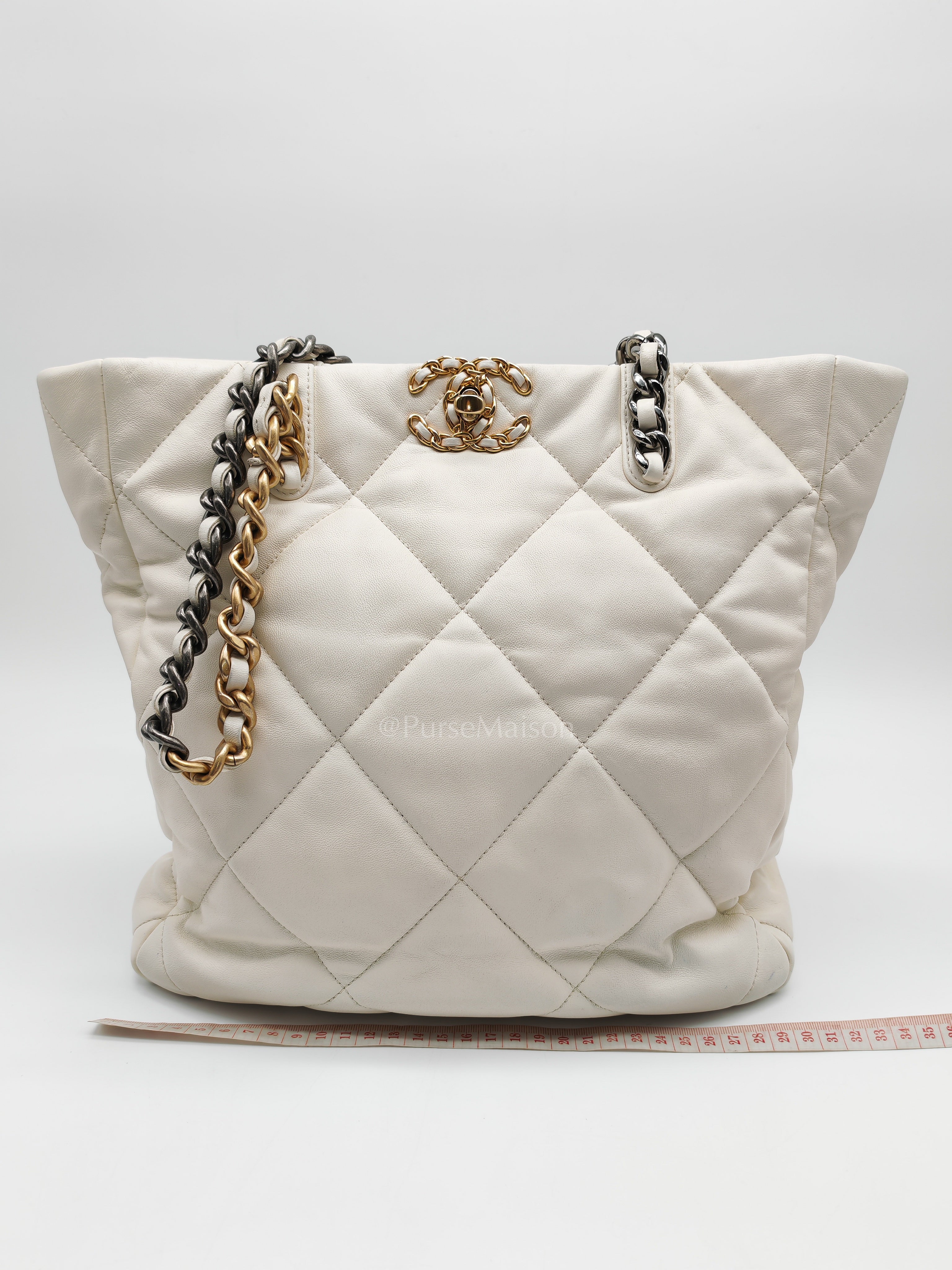 Chanel 19 Shopping Tote Bag in White Calfskin Leather & Mix Hardware (Microchip) | Purse Maison Luxury Bags Shop