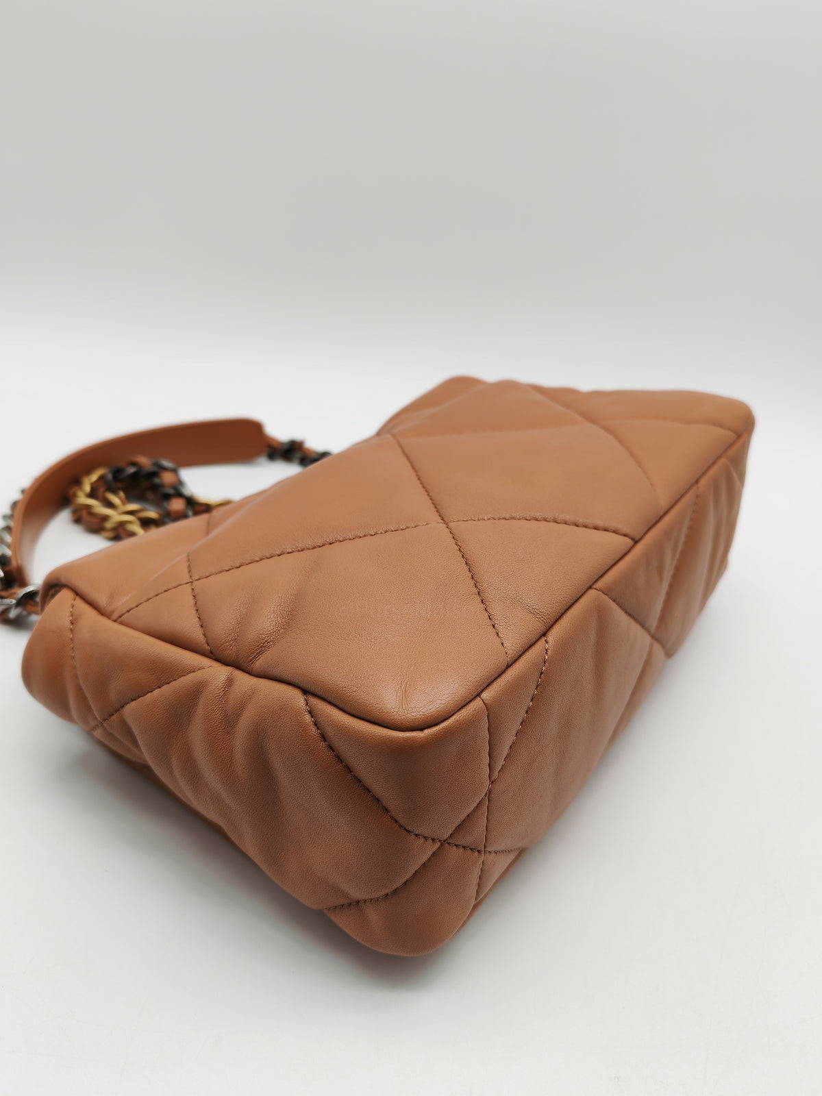 Chanel 19 Small Flap Bag in Caramel Quilted Lambskin Leather and Mixed Hardware Microchip (UP****GL) | Purse Maison Luxury Bags Shop