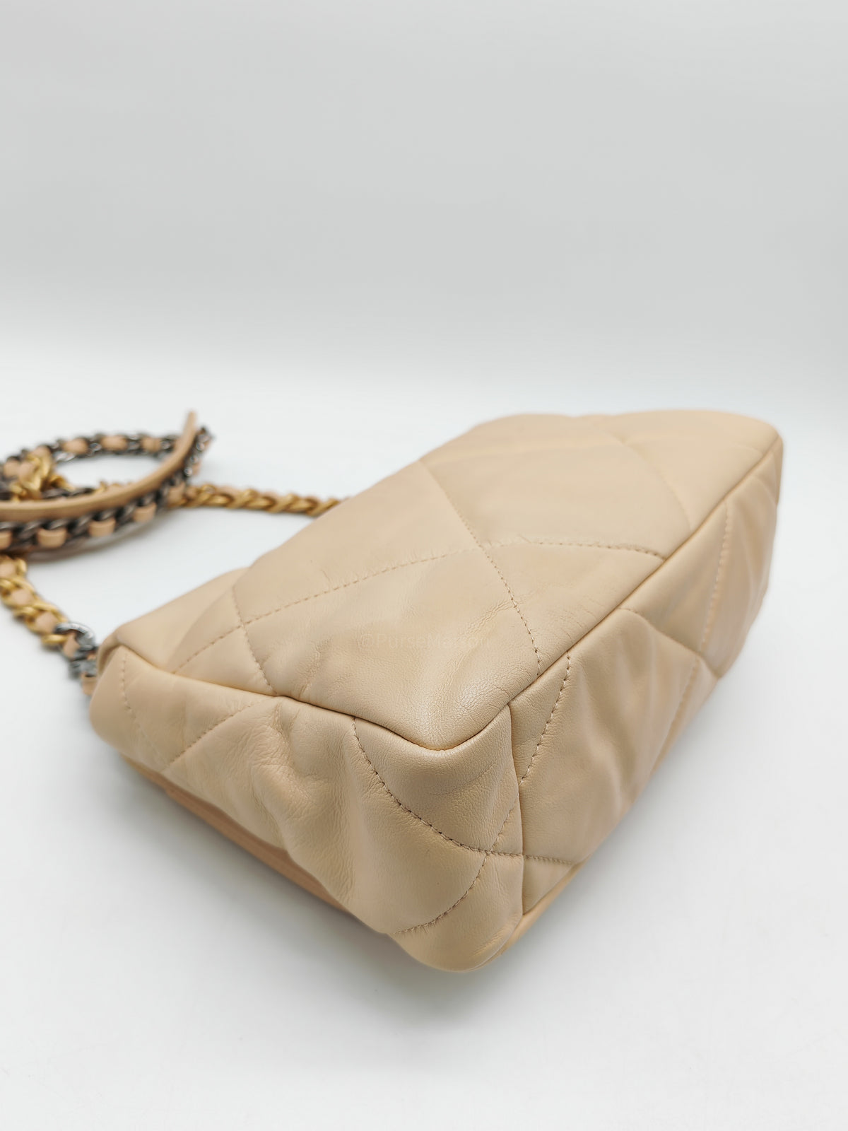 Chanel 19 Small in Beige Quilted Lambskin Leather and Mix Hardware Series 30 | Purse Maison Luxury Bags Shop
