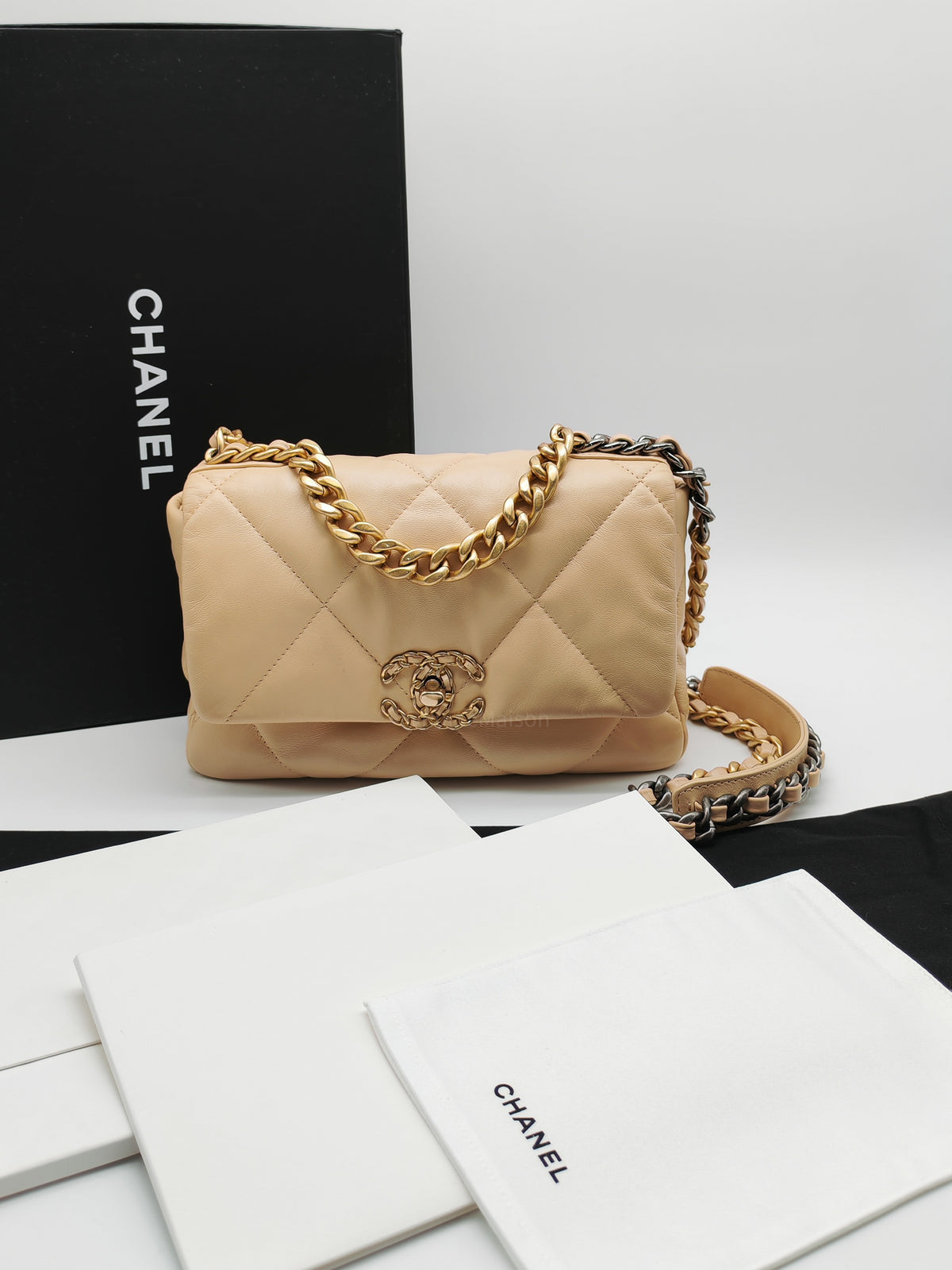 Chanel 19 Small in Beige Quilted Lambskin Leather and Mix Hardware Series 30 | Purse Maison Luxury Bags Shop