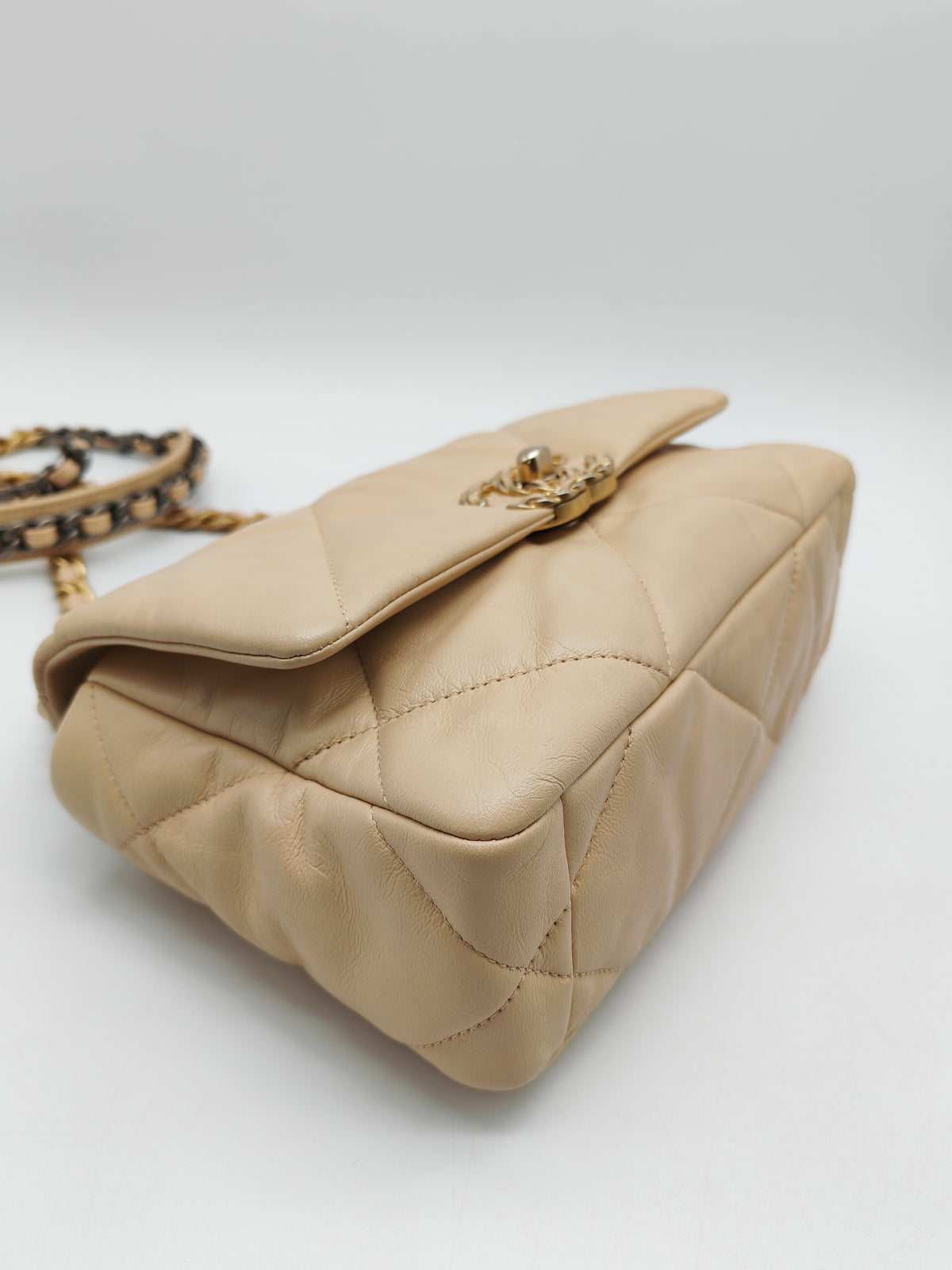 Chanel 19 Small in Beige Quilted Lambskin Leather and Mix Hardware Series 30 | Purse Maison Luxury Bags Shop