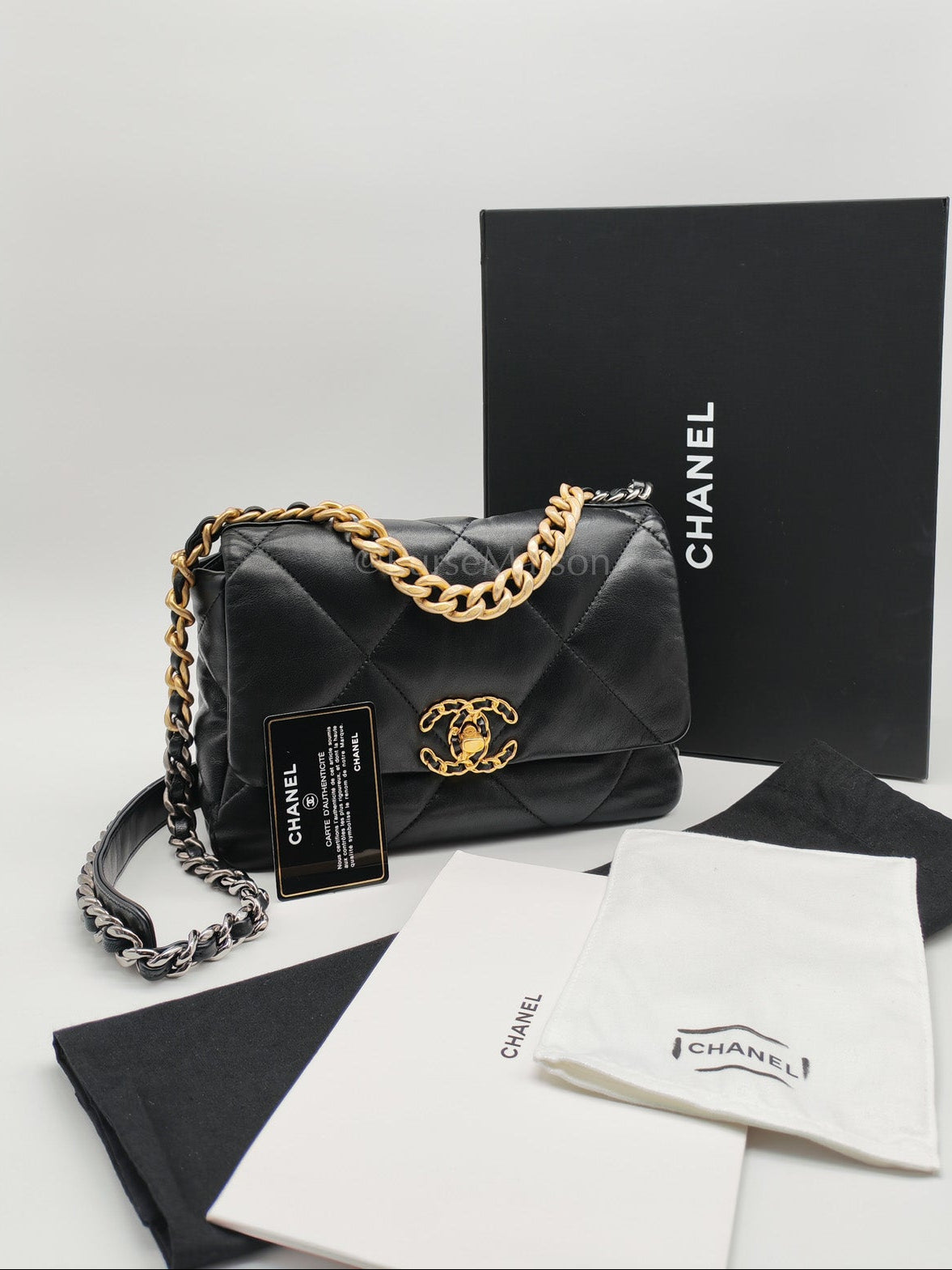 Chanel 19 Small in Black Quilted Lambskin Leather and Mixed hardware Series 30 | Purse Maison Luxury Bags Shop
