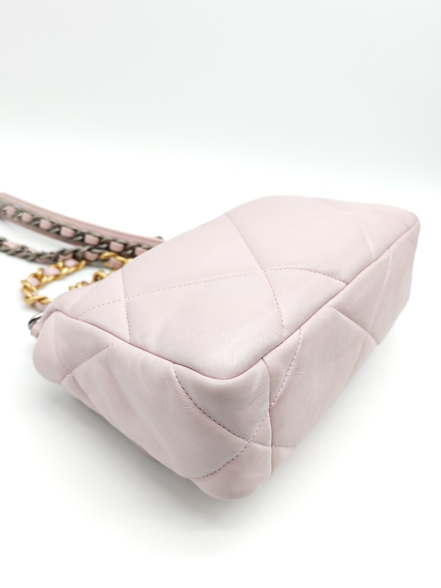 Chanel 19 Small in Light Pink Quilted Lambskin Leather and Mixed Hardware Series 31 | Purse Maison Luxury Bags Shop